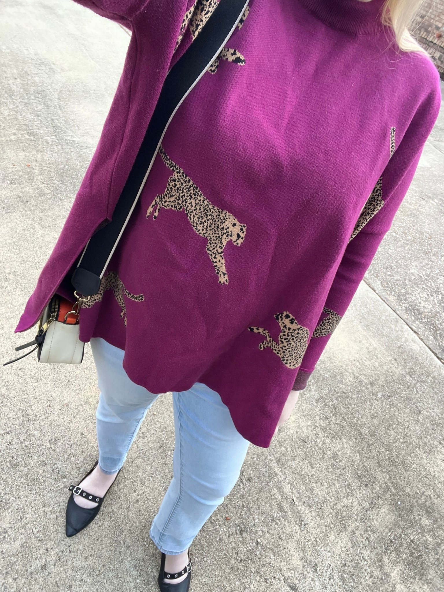 Casual winter work outfit. Jeans are old Walmart Time & Tru. Linked similar finds. Purse is a Marc Jacobs dupe 🫶🏻

#LTKFindsUnder50 #LTKootd #LTKdayinmylife