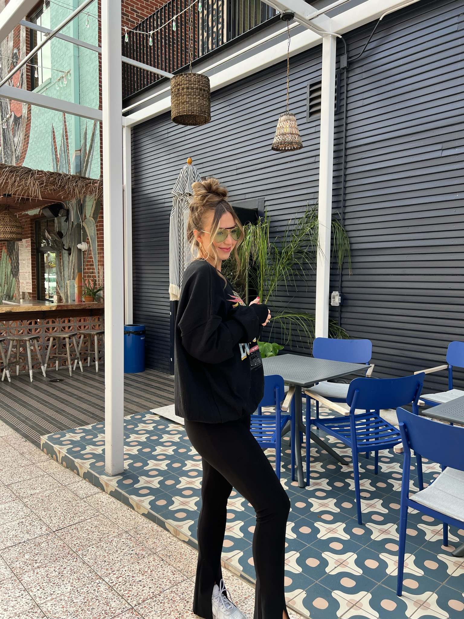 Revolve, revolve top, revolve jeans, revolve finds, revolve dress, revolve swim, revolve favorites, revolve finds, revolve under $100, #ltkunder100, Brunch outfit, Girls night out outfit, GNO outfit, work wear, dress, business casual, #ltkseasonal 