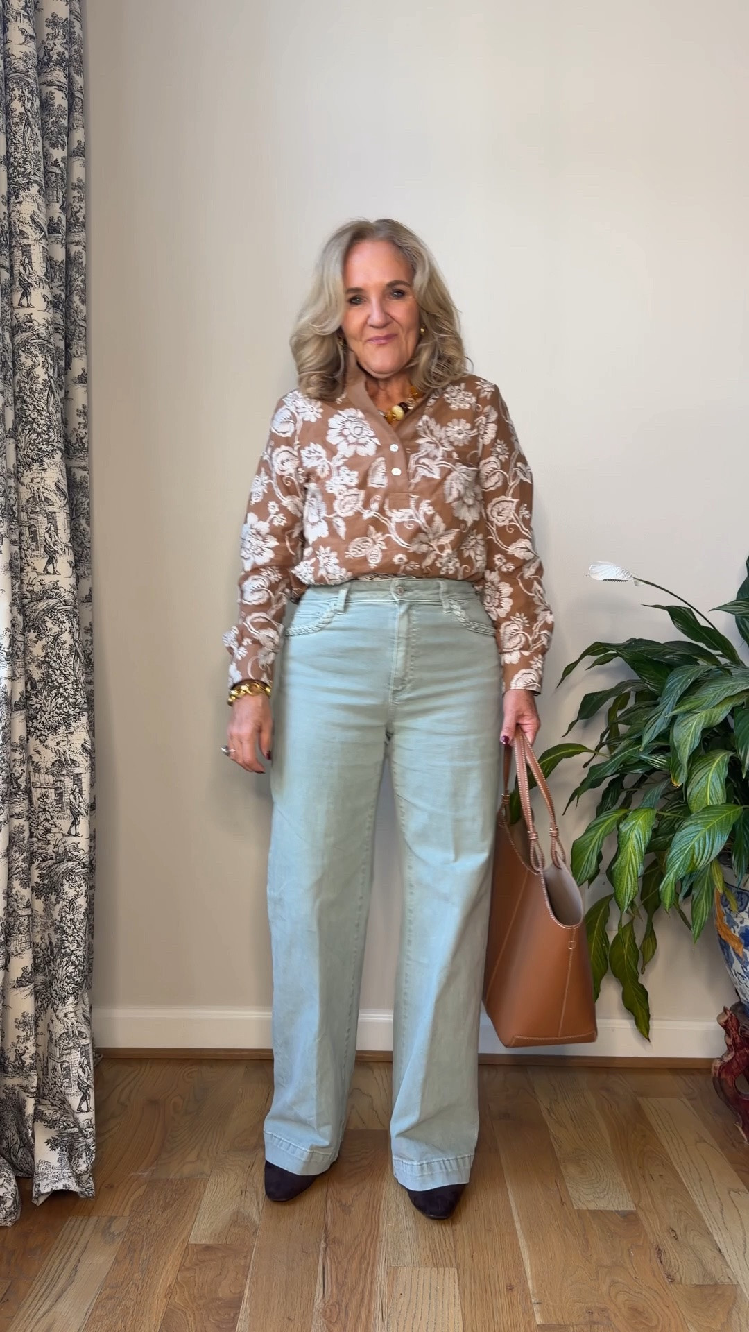 Love this color combo! 
Blouse med petite 
Jeans found on sale! 29 reg