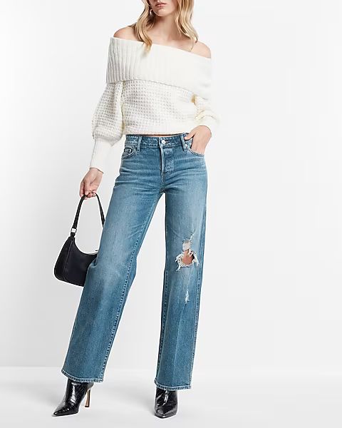 Low Rise Medium Washed Ripped Baggy Straight Jeans | Express