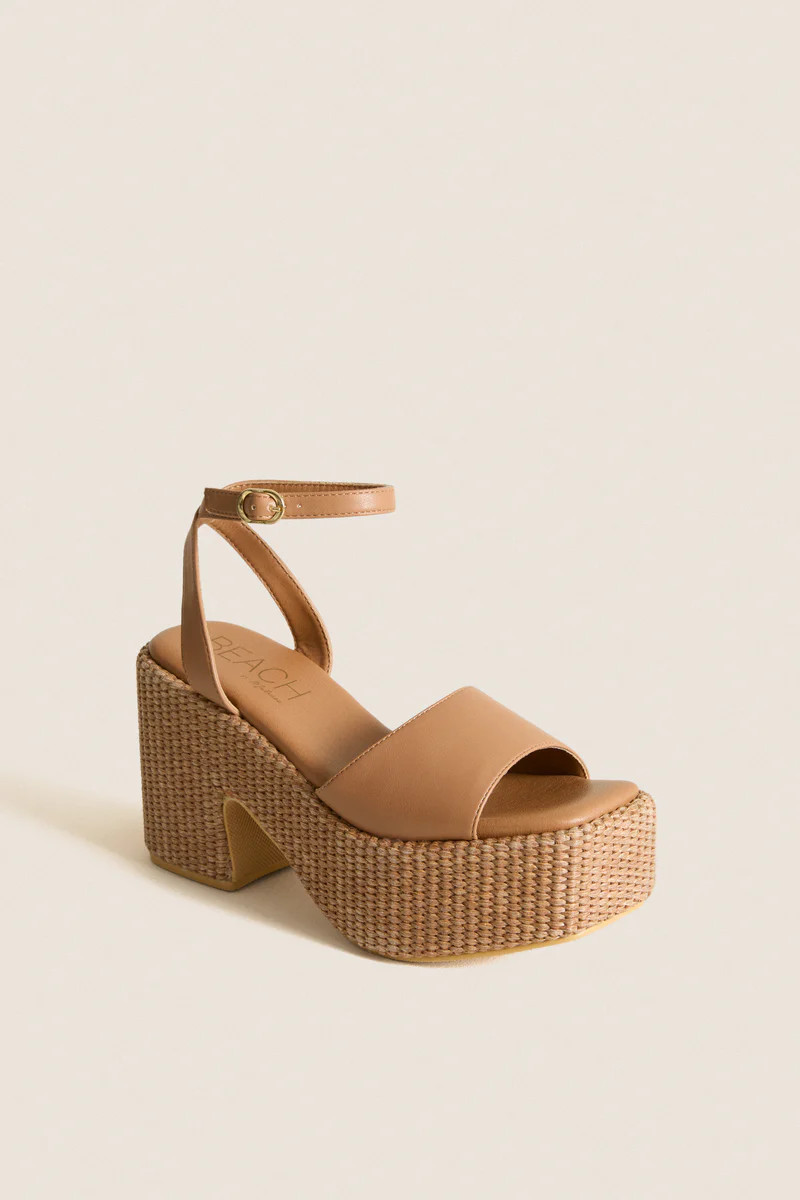 Cognac Arden Platform Heels | Tuckernuck (US)