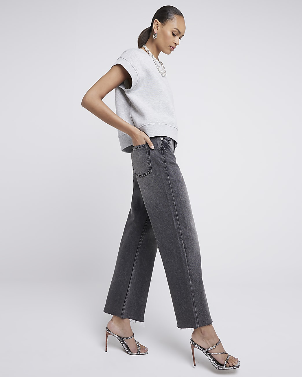 Black Faded Relaxed Straight Jeans | River Island UK & IE