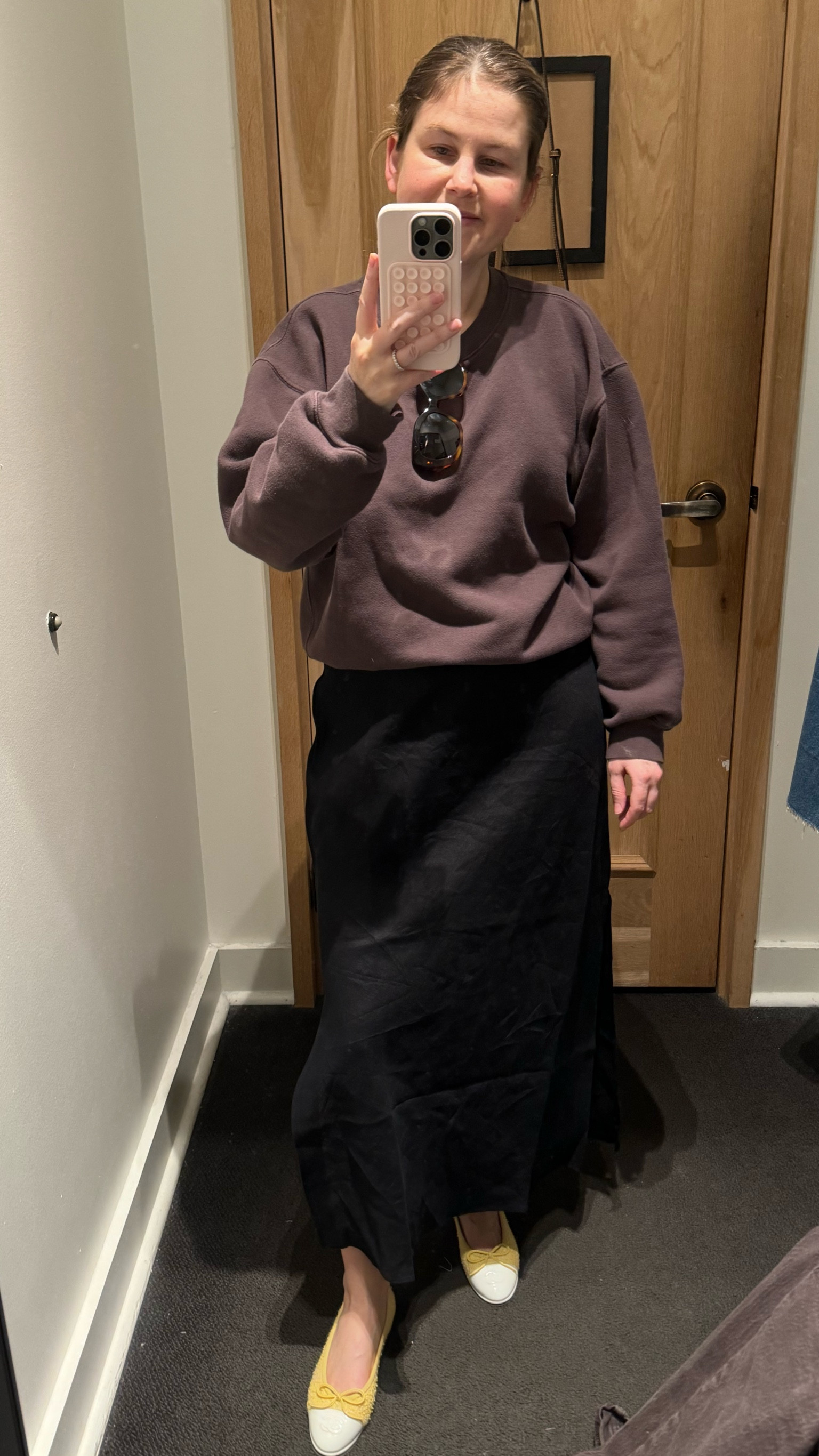 Okay gals, please excuse my mismatched look here but I was only trying this skirt on at the time! I loved the fit of it - it’s a black linen skirt that hits at the perfect length. I’ve been waiting for it to go on sale, and it finally has in black and green. I’m wearing a medium here. I could’ve also worn the small that I tried, but I felt the medium was looser around my stomach, where I still carry baby weight! 

#LTKSeasonal #LTKfindsunder100