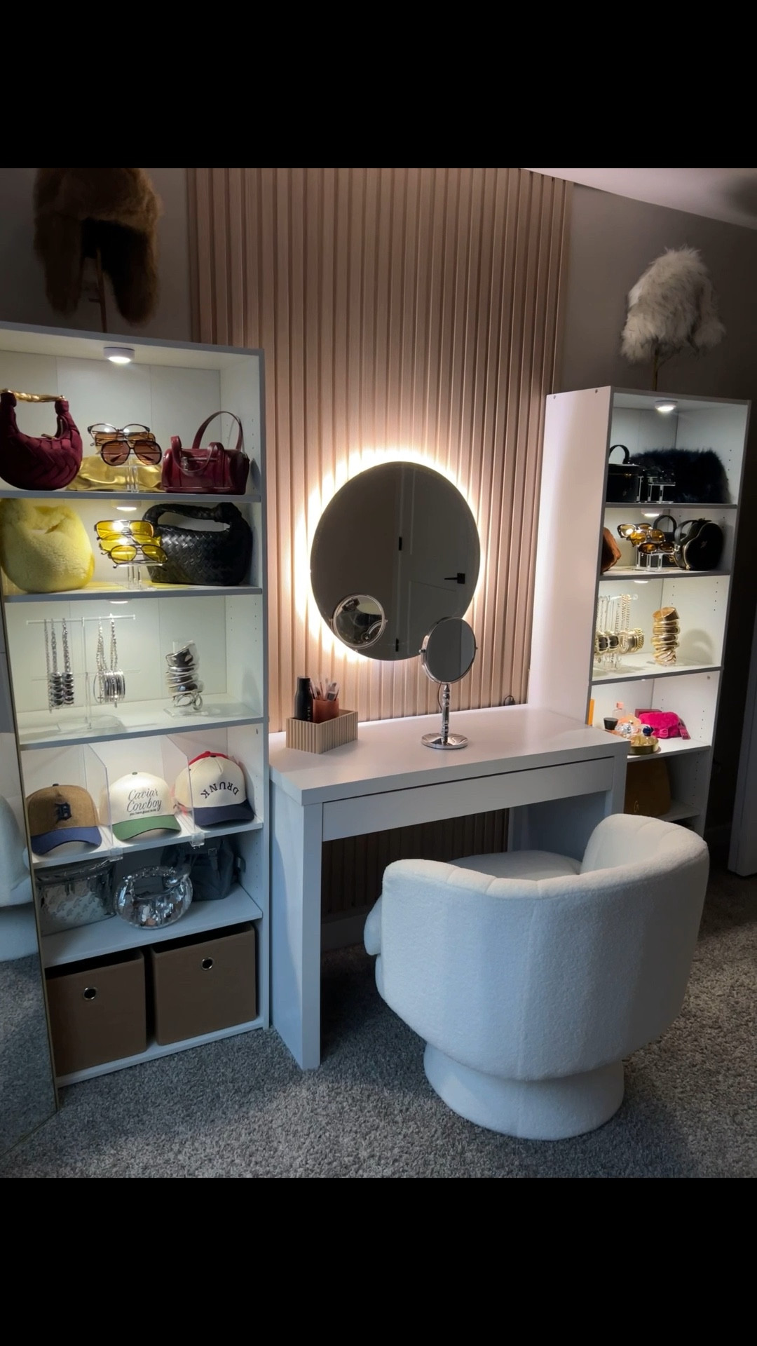 Dream Glam Room

#LTKBeauty #LTKFindsUnder100 #LTKHome