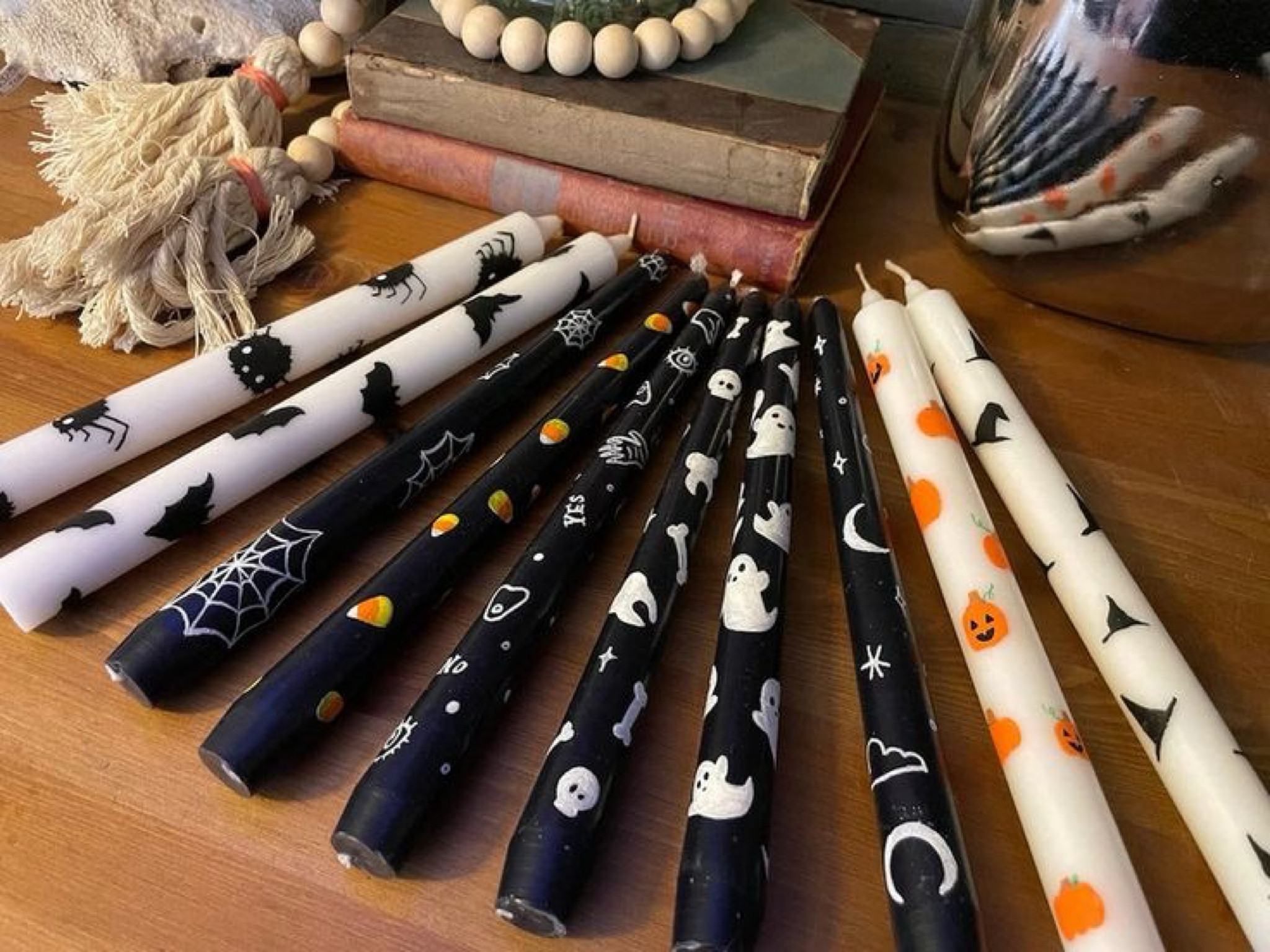 Spooky candles 🖤 



#LTKHoliday #LTKHolidaySale #LTKHalloween
