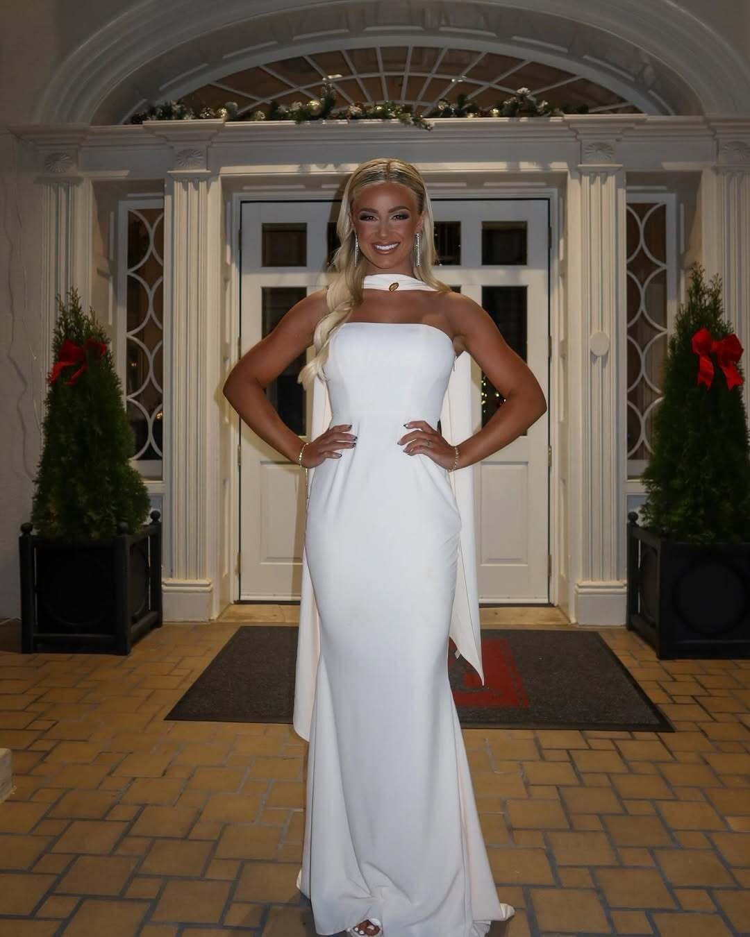 Pin the date, I graduated this weekend #pinned 🤍✨

#LTKStyleTip #LTKParties