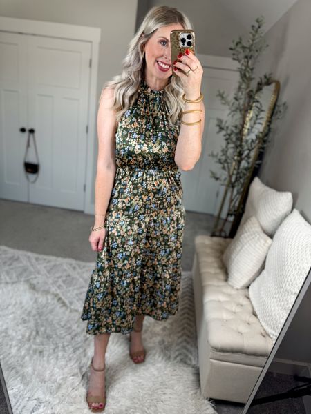 Weekend Walmart Wins try on
Floral midi dress- medium 

#LTKFindsUnder50 #LTKShoeCrush #LTKxWalmart