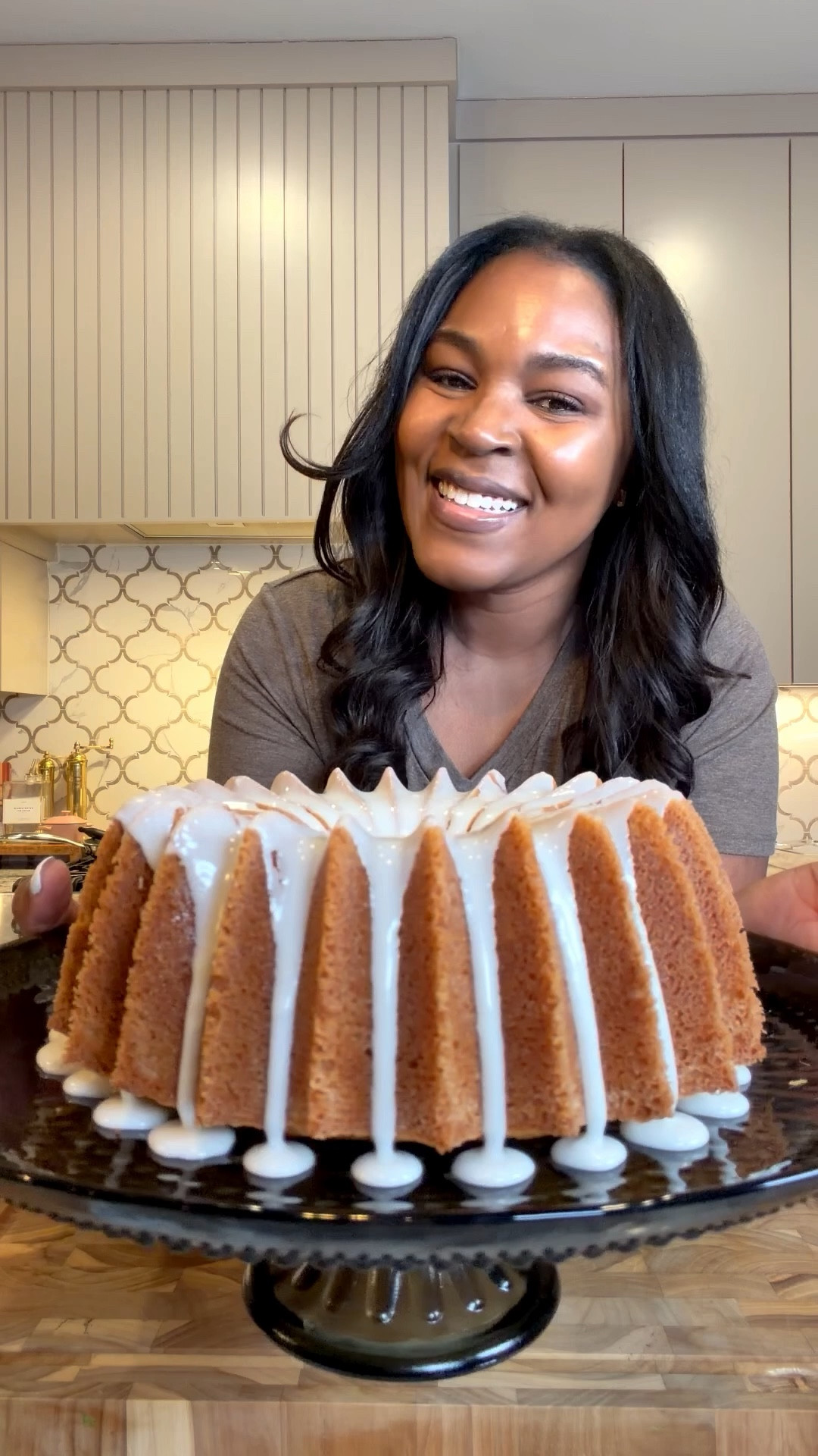 This cake pan makes the prettiest cake! 

#LTKfoodie #LTKHome