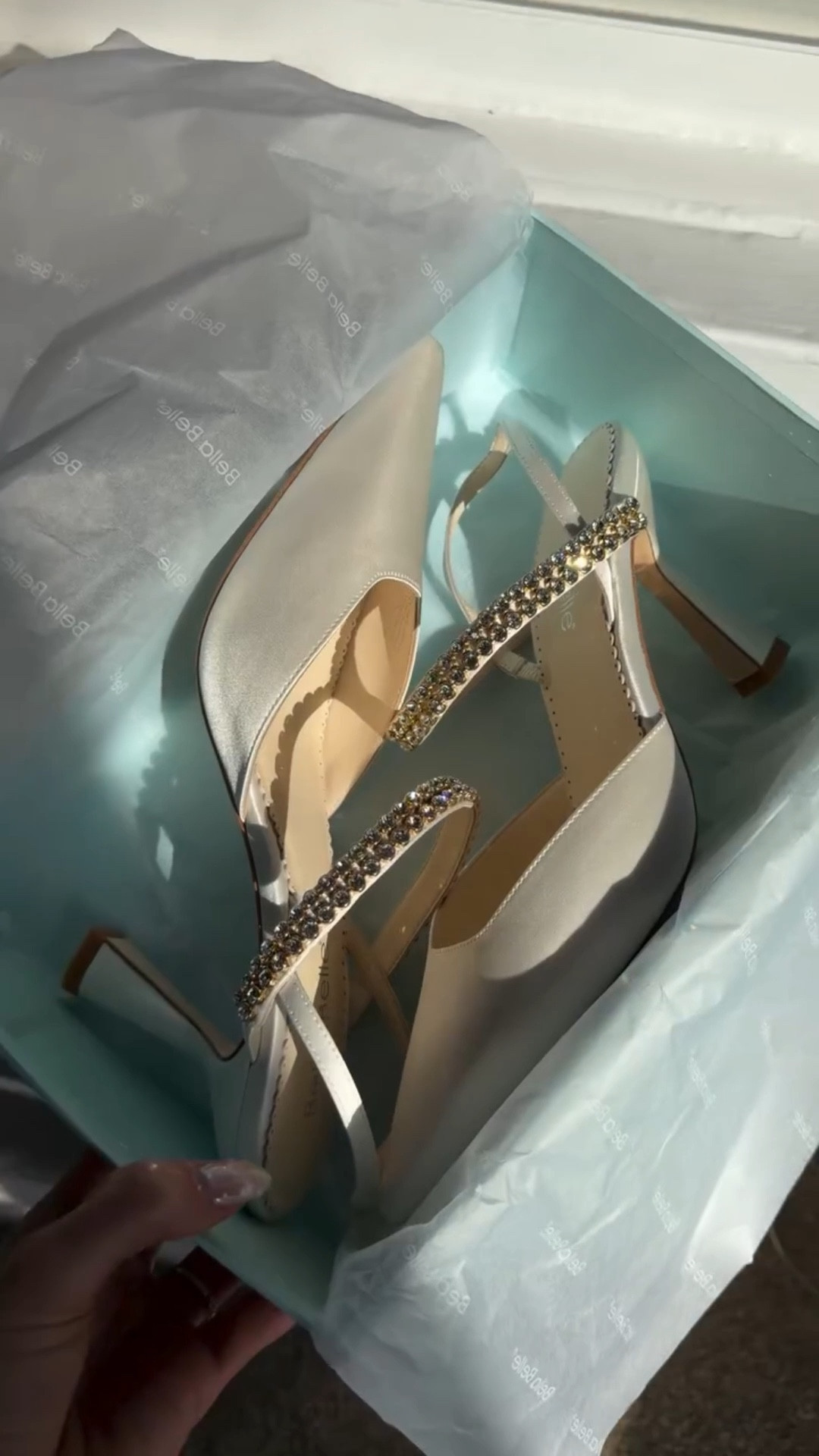 @bellabelleshoes has created the perfect bridal shoe

Fashion girlies in their bridal era, what do we think?

AD#bride #bridalshoes #bellabelleshoes