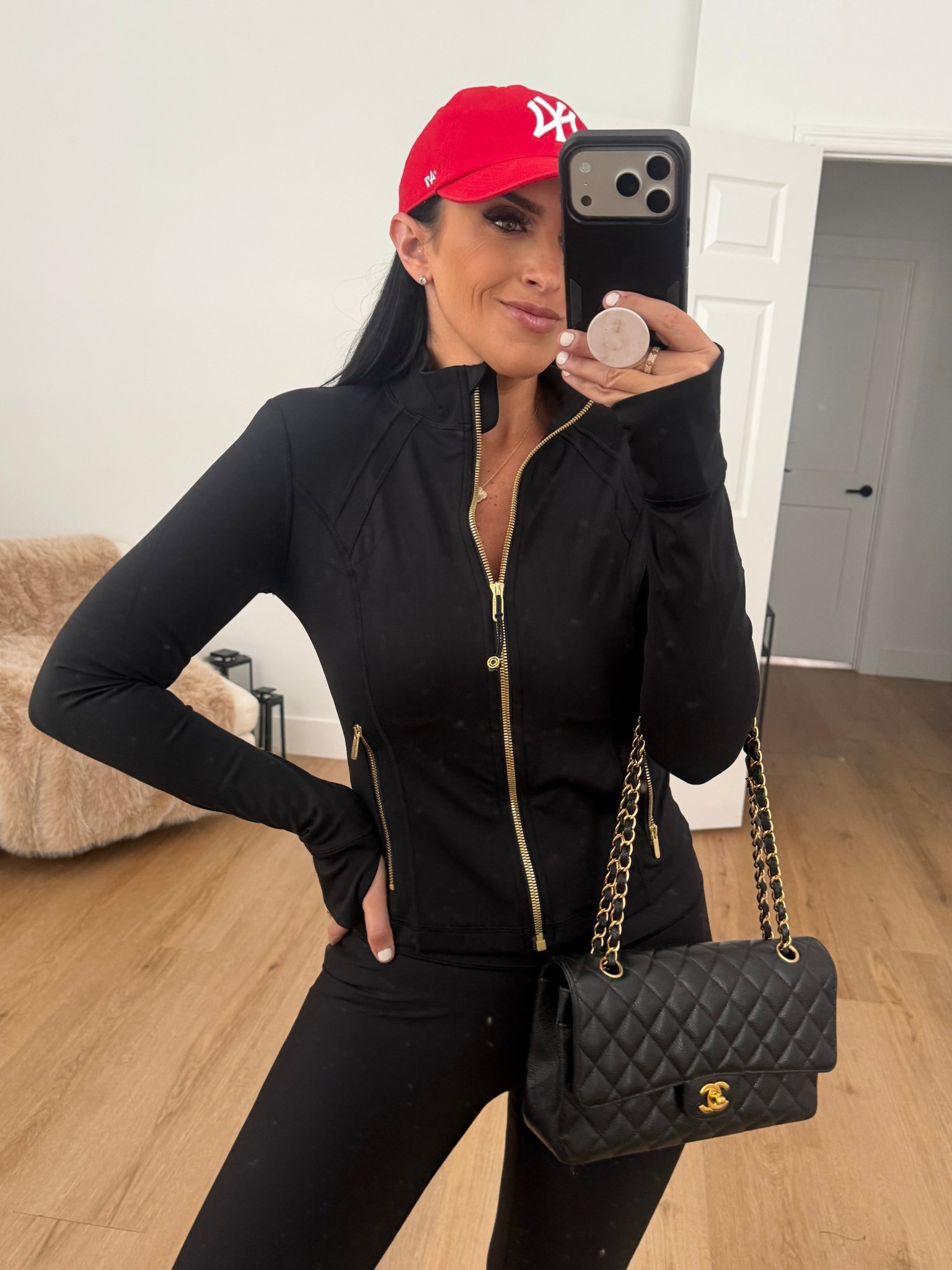 Lululemon inspired zip up jacket wearing size medium. 