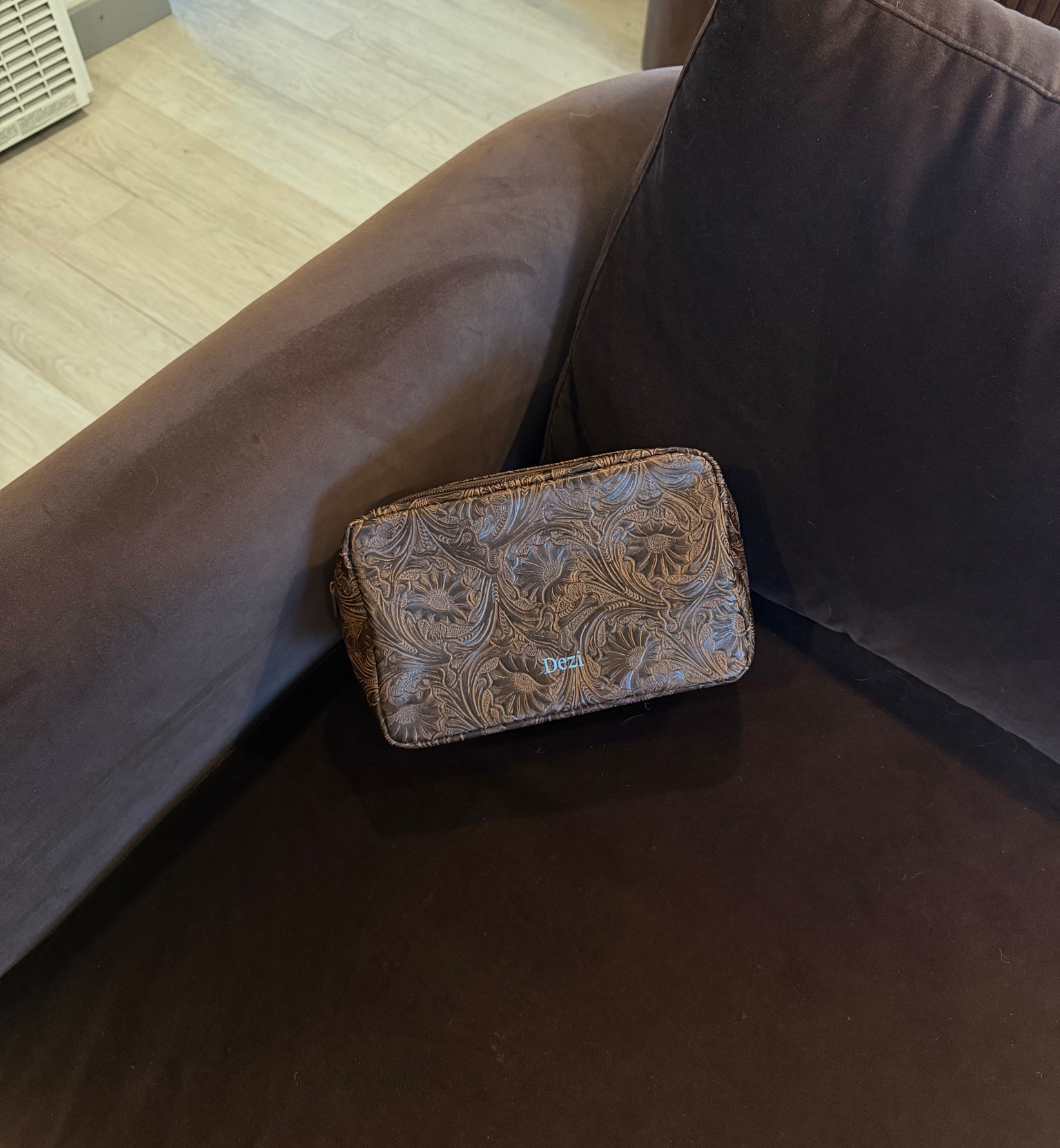 Love the design on this travel pouch! Can be used for skincare, makeup, brushes - it’s so chic 🤎✨

#LTKTravel #LTKGiftGuide #LTKBeauty