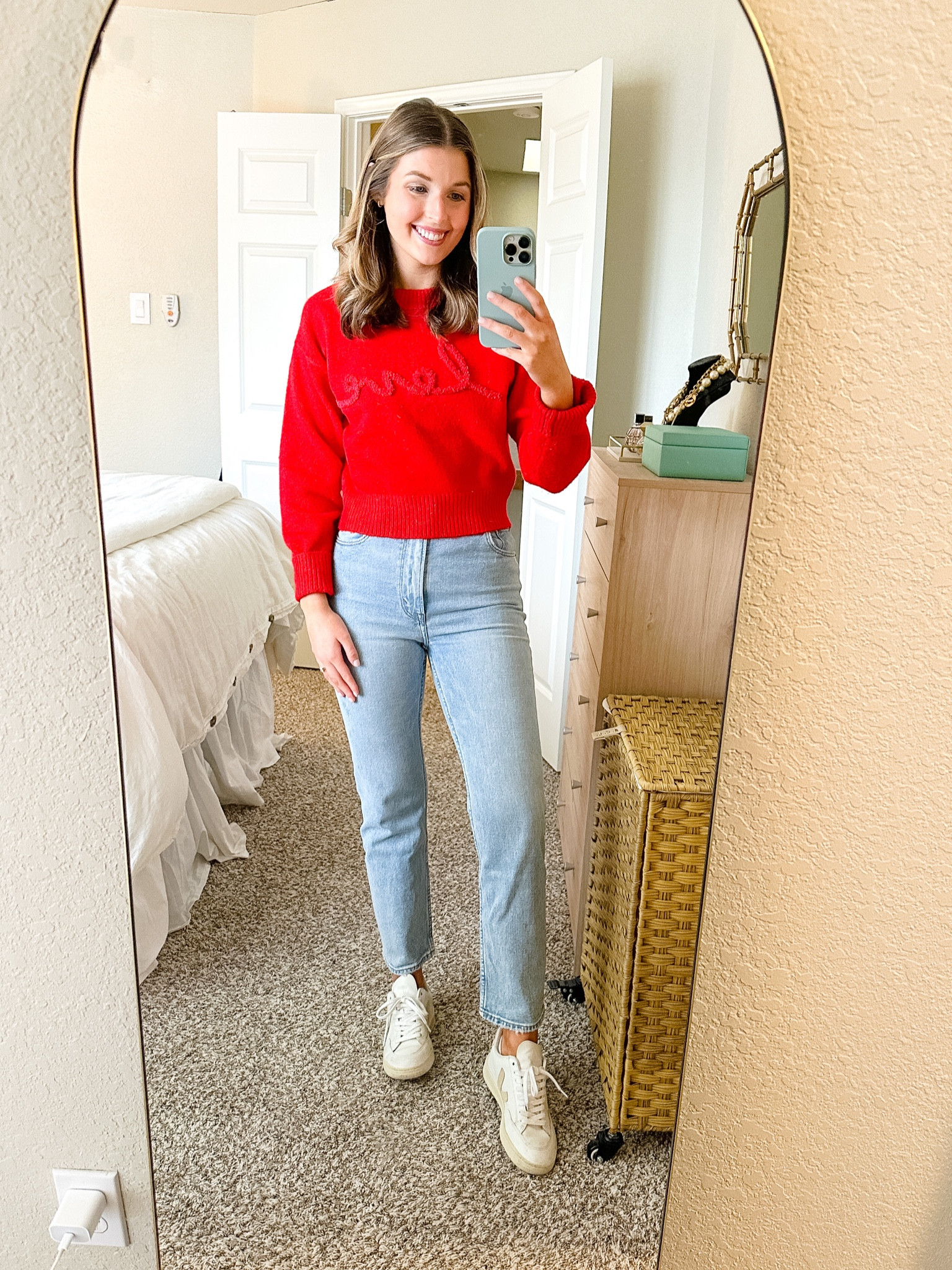 Valentines ootd! Wearing a size small on sweater and 25/reg/curve love in jeans!

Red sweater // jeans // light wash jeans // 

#LTKstyletip #LTKSeasonal
