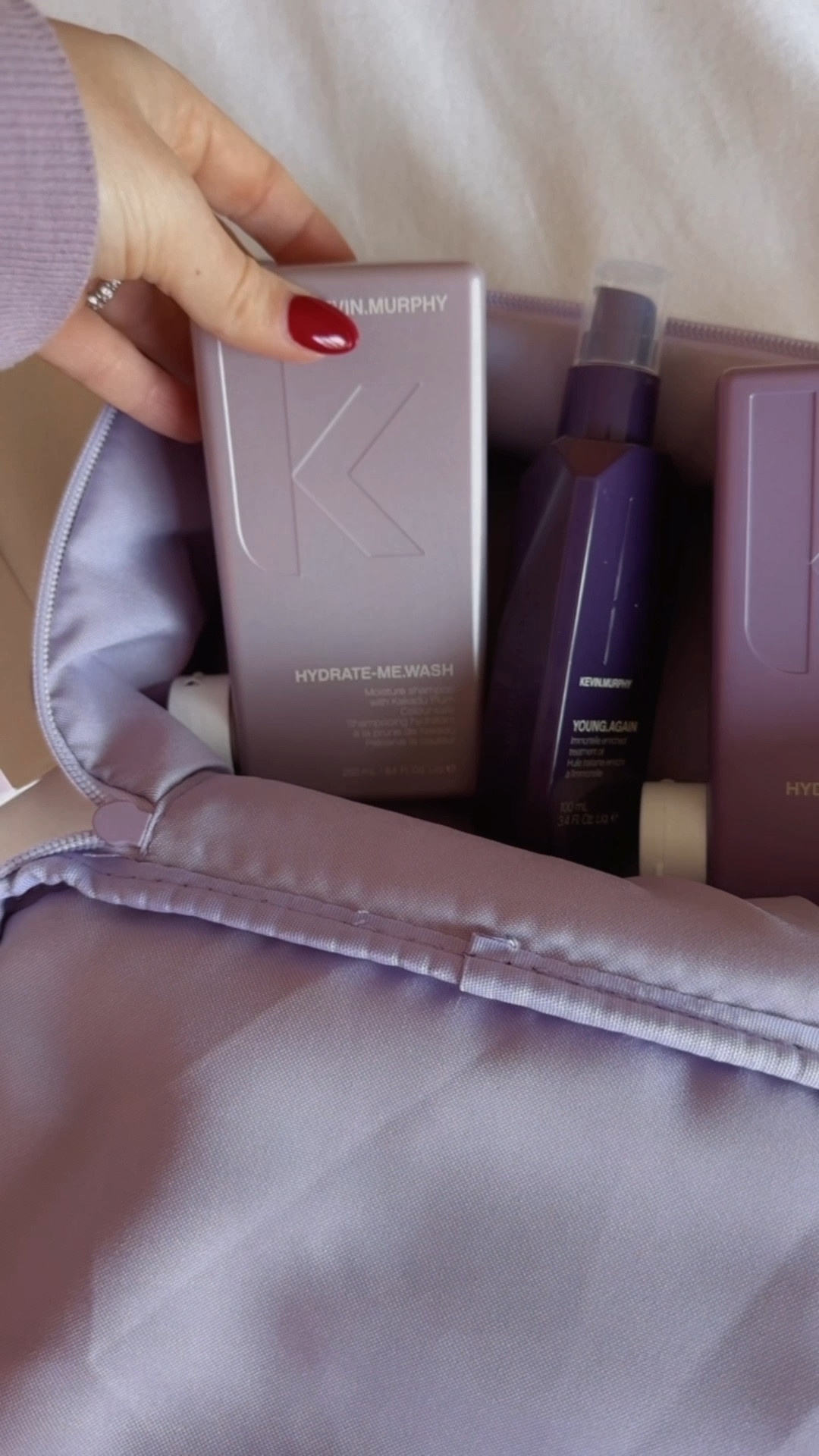 30% saving on holiday packs @kevin.murphy
#kmholiday2024 #lovekm #radiateconfidence


#LTKSaleAlert #LTKBeauty #LTKCyberWeek