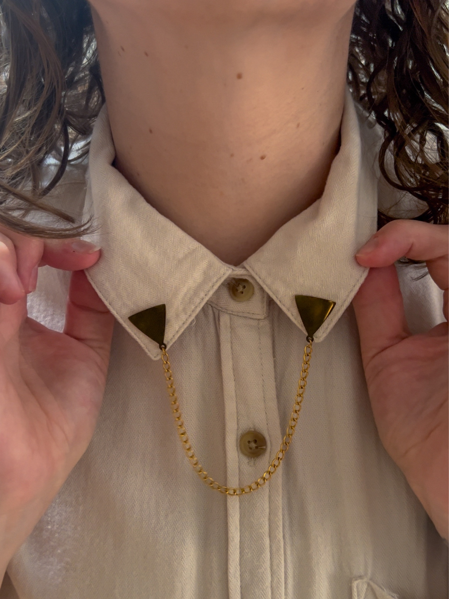 Collar clips are the perfect way to dress up a basic collared shirt!

#LTKStyleTip #LTKWorkwear #LTKBeauty