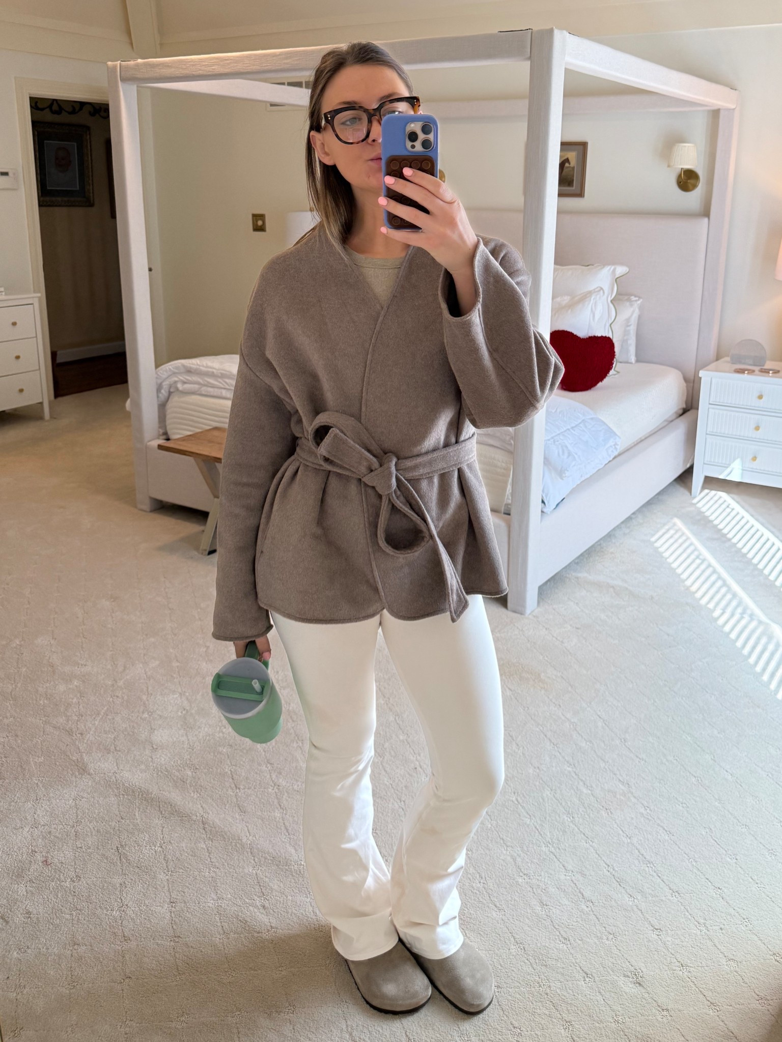 Belted cardigan from H&M but linking similar! The comfiest work from home outfit

#LTKootd #LTKmorningroutine #LTKWorkwear