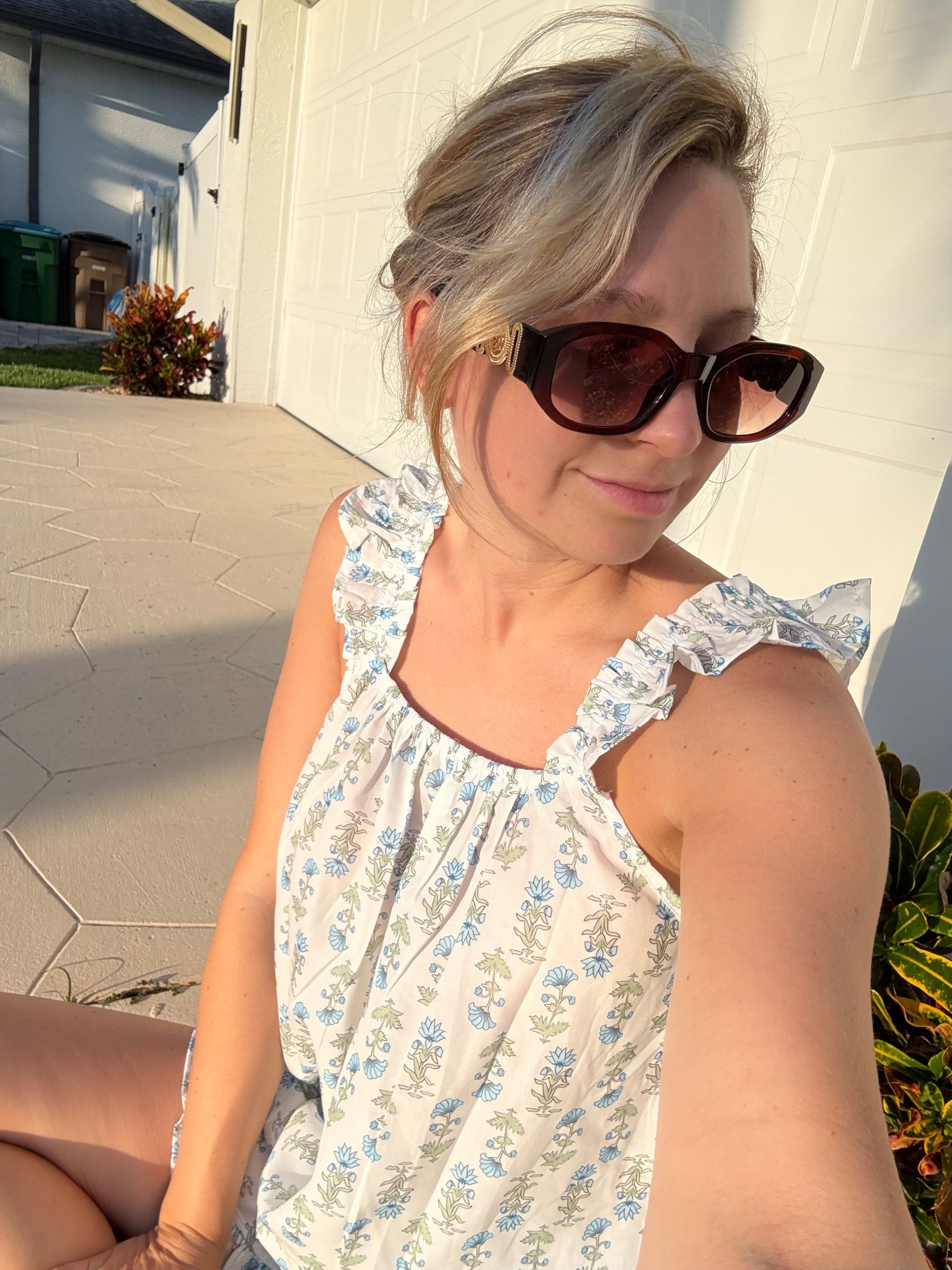 $32 summer set you’ll live in ☁️✨
These lightweight PJs feel like a dream and double as cute loungewear—and the sunnies? Total chill mom energy for under $15 😎
Both are Amazon finds, both are in my cart forever.
#AmazonFashion #StayHomeStyle 

#LTKSeasonal #LTKFindsUnder50 #LTKStyleTip