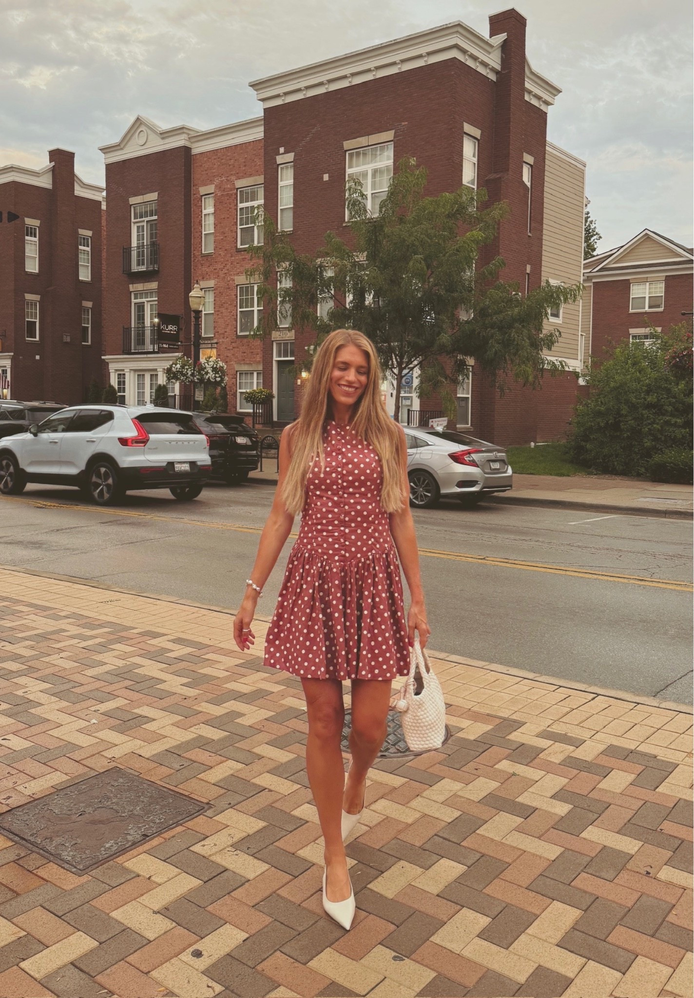 Dinner OOTD ❤️ wearing a small tall in the dress! @abercrombie

#LTKTall #LTKootd #LTKdayinmylife