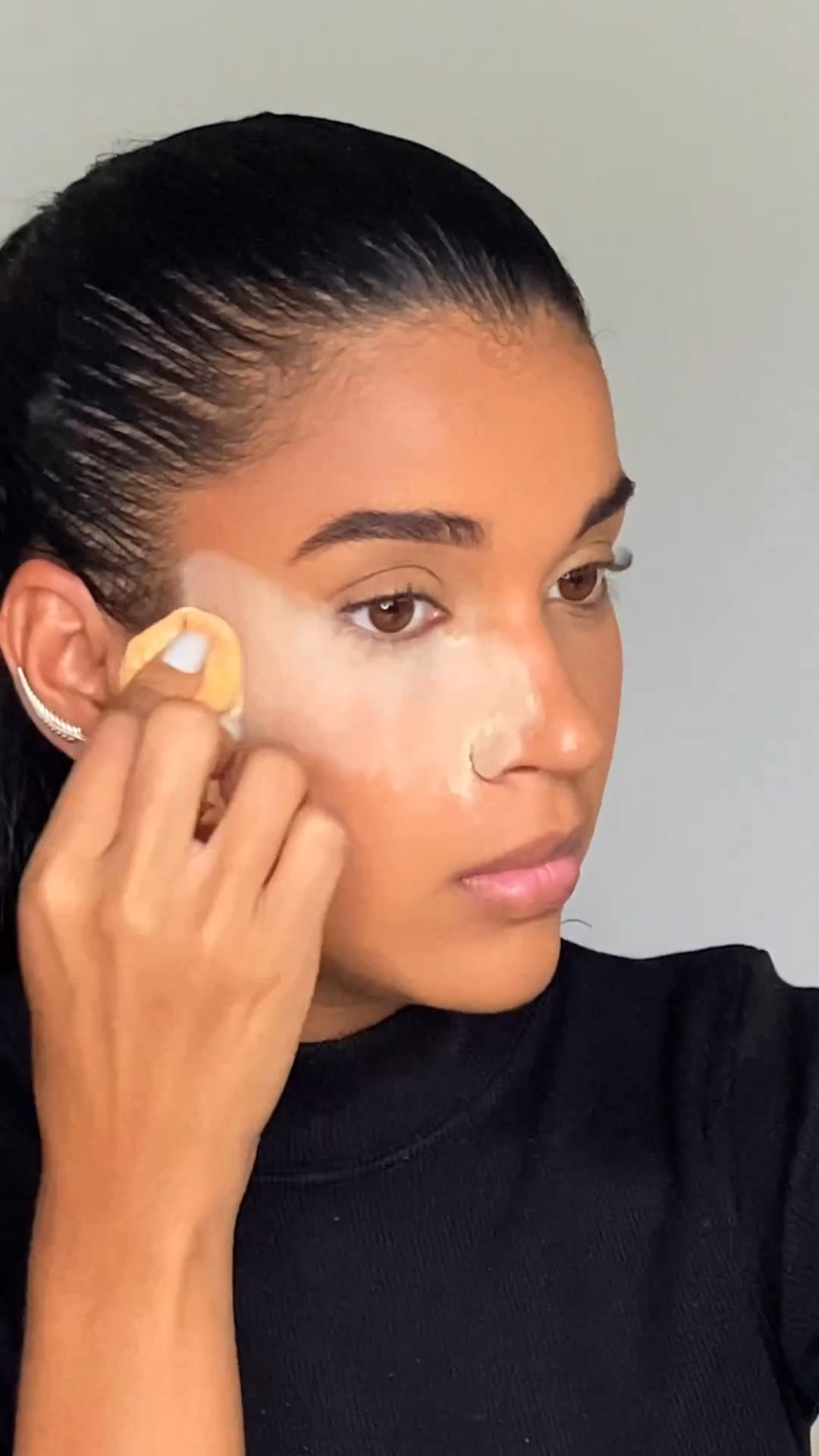 #makeuptutorial 
Aquela dica de como deixar a pele com efeito matte 🤎

#ltkconbr2023 #ltkbrasil #maquigem #makebrasil 

#LTKbeauty #LTKbrasil #LTKU