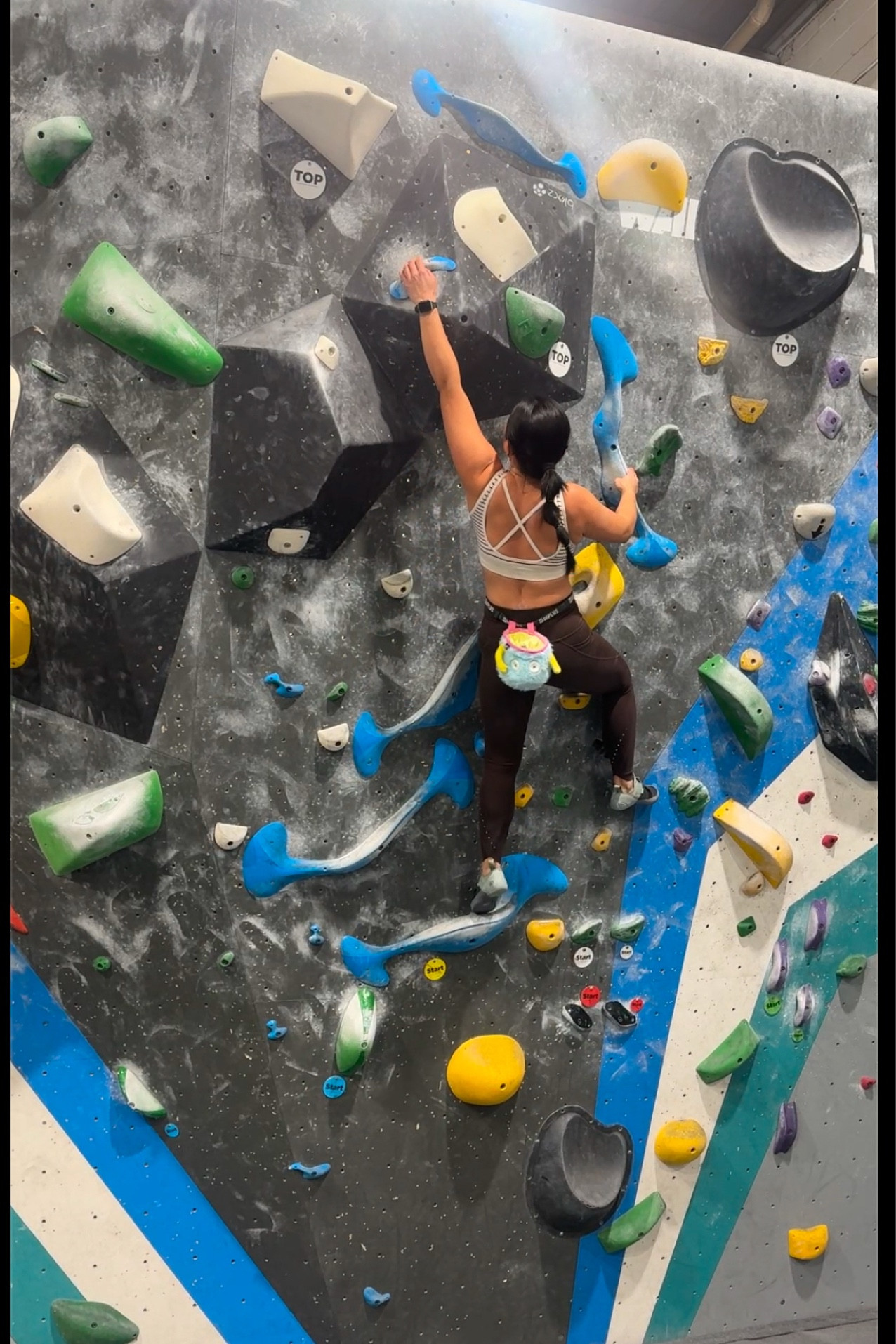 Climbing outfit, bouldering chic, fitness style, workout, gym look. Top and pants: Halara, climbing shoes: rei soill climbing shoes

#LTKfitness #LTKActive #LTKSeasonal

#LTKSeasonal #LTKfitness #LTKActive