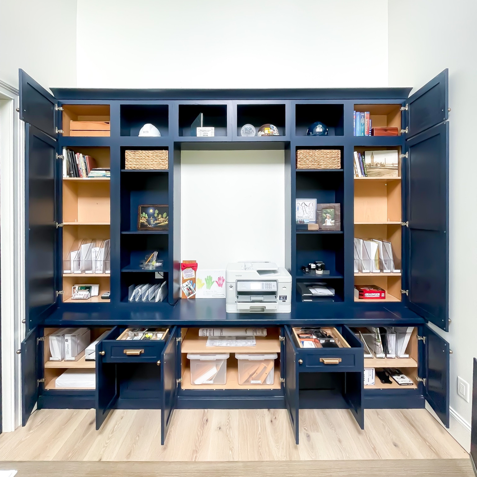 Fresh Start Friday✨ 

Yesterday we returned to a client to get their home office unboxed and under control. 

We created zones and stations for personal documents vs the company and even created a work flow for incoming mail, paperwork to be notarized, and bank deposits matched so things wouldn’t get lost in the mix. 

Clear desk.
Full hearts.
Can’t lose. 

Do you work from home?

#sortandstore #homeoffice #homeofficeideas #homeorganization #homeofficeorganization #organization #getorganized #thecontainerstore #containyourself #beforeandafter 

#LTKhome #LTKunder50 #LTKFind