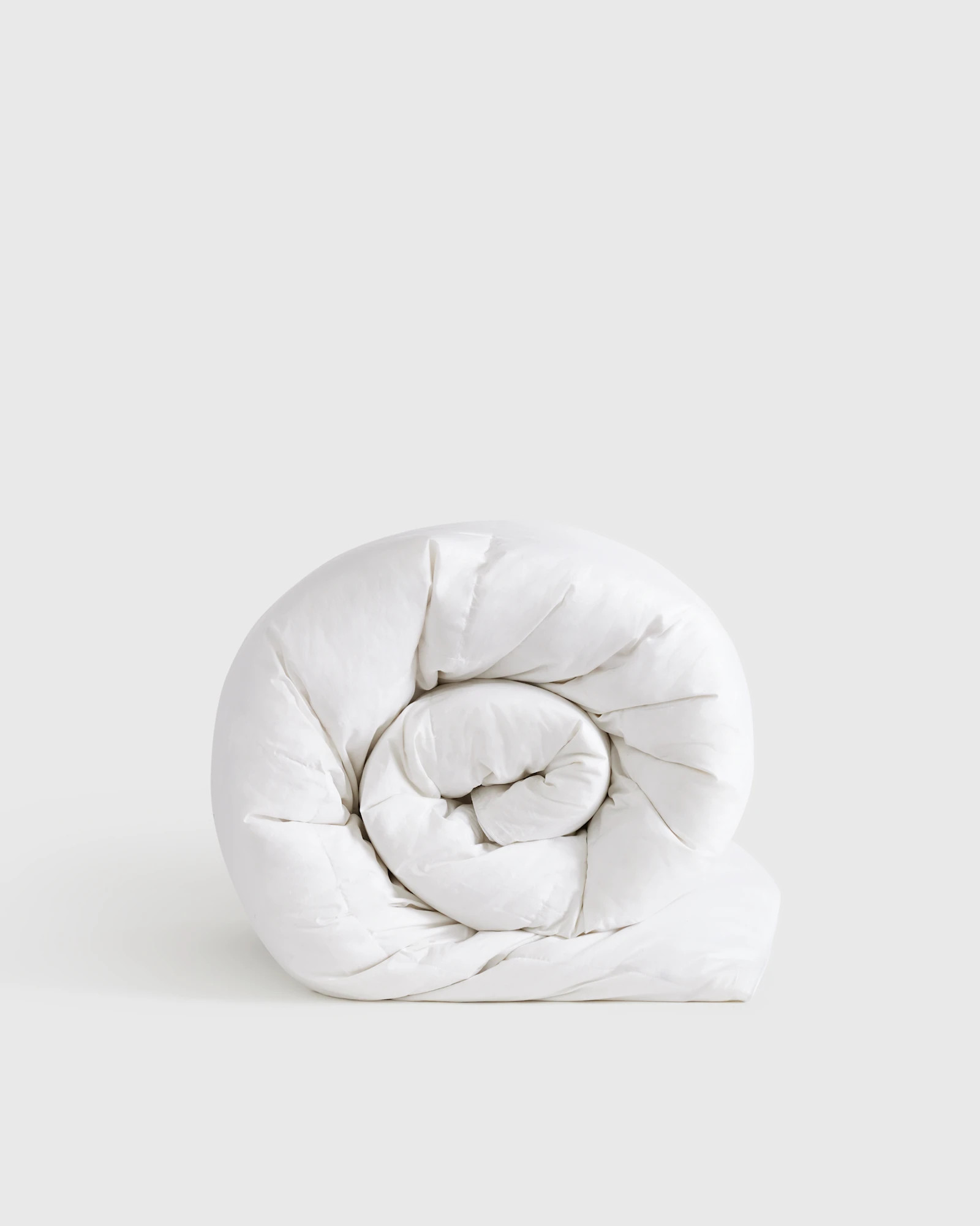 Quince | European Linen Contrast Flange Duvet Cover Set in Aloe/Sand, Size Full/Queen | Quince