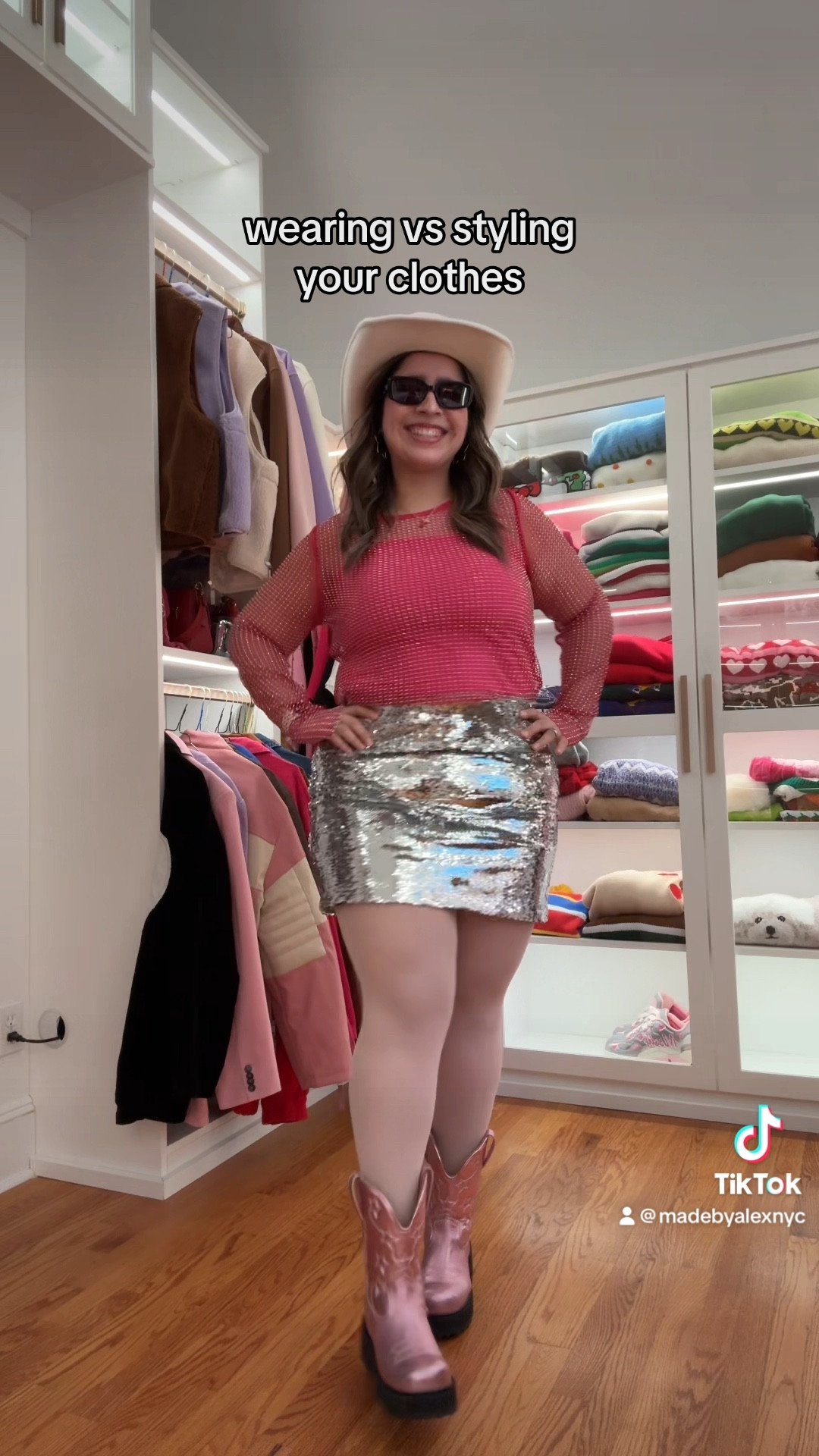 Large in the top
XL in the skirt 
Tights are sheertex - XL
Boots are from John Fluevog x Anna Sui 