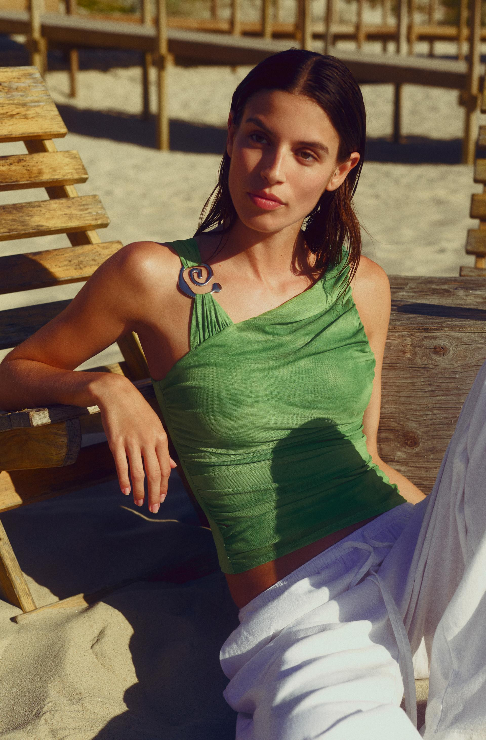 Draped asymmetric top | Pull&Bear United Kingdom | PULL and BEAR UK