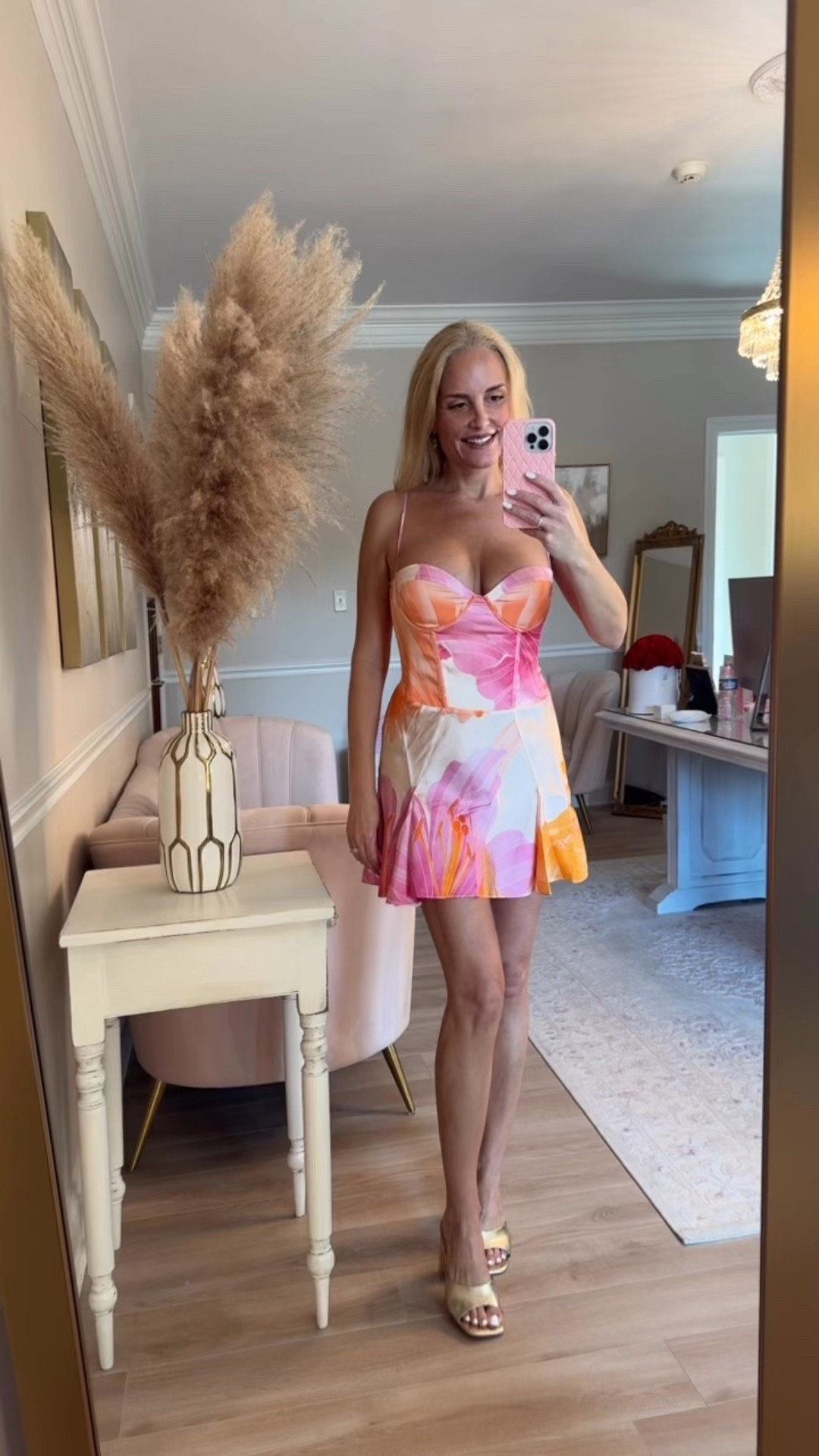 This tropical floral satin mini dress is absolutely stunning for a resort dinner or upscale vacation look! 

#LTKTravel #LTKParties #LTKStyleTip