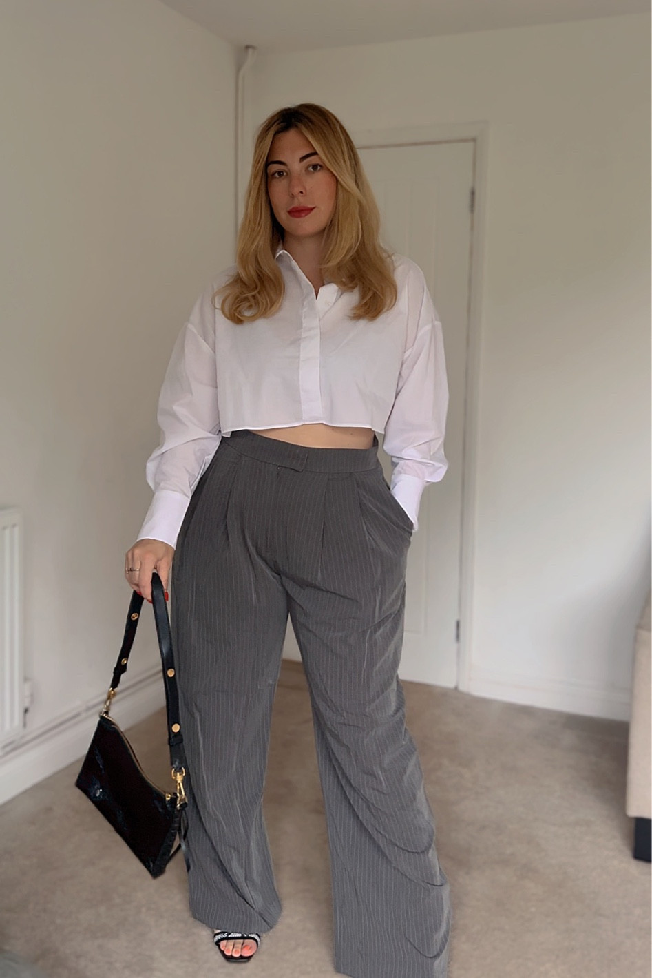 Curvy suit vibes!