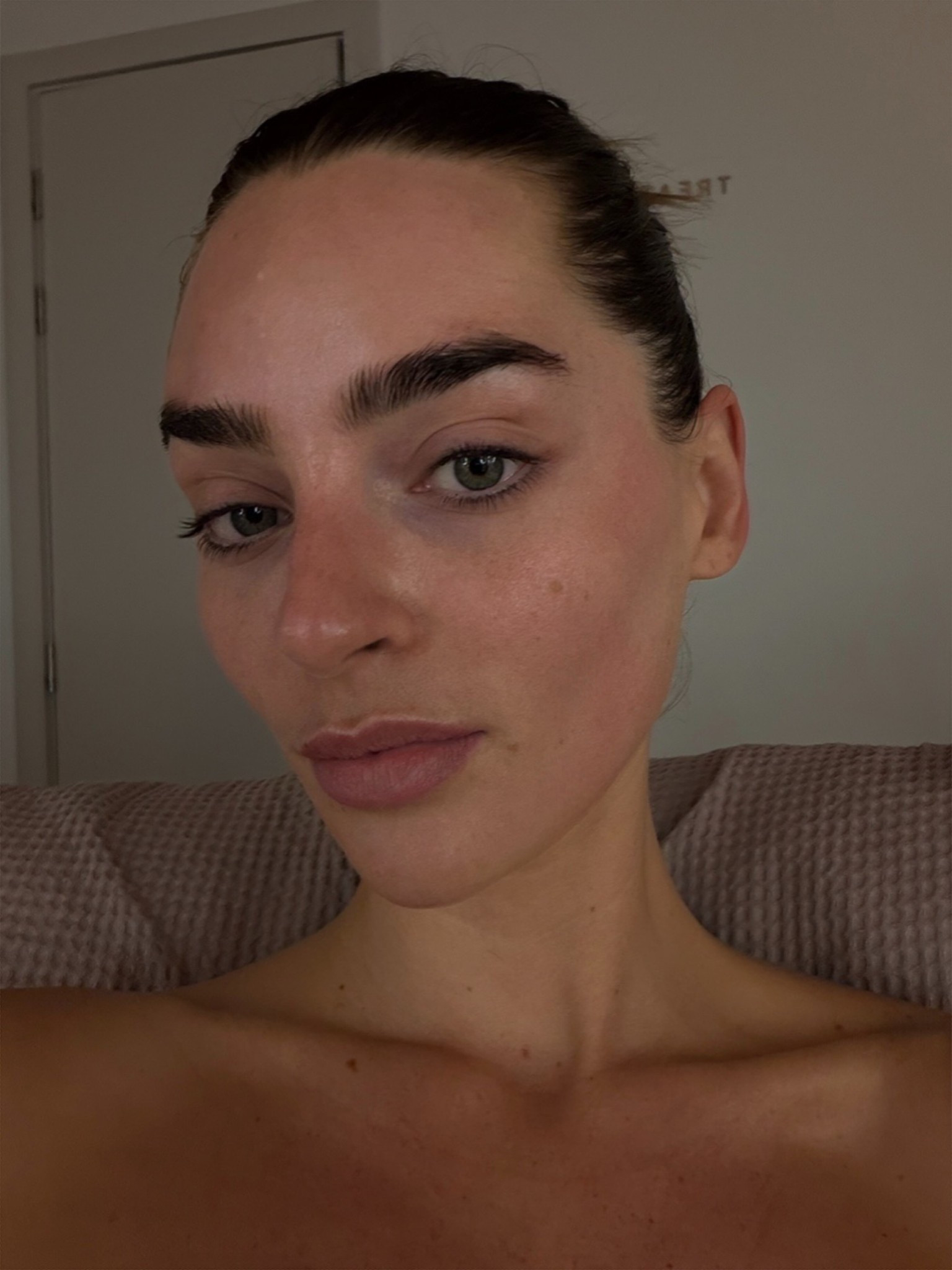 Hair growth supplements, brow serum, champo eyebrow serum, Vida glow hairology 

#LTKBeauty #LTKselfcare