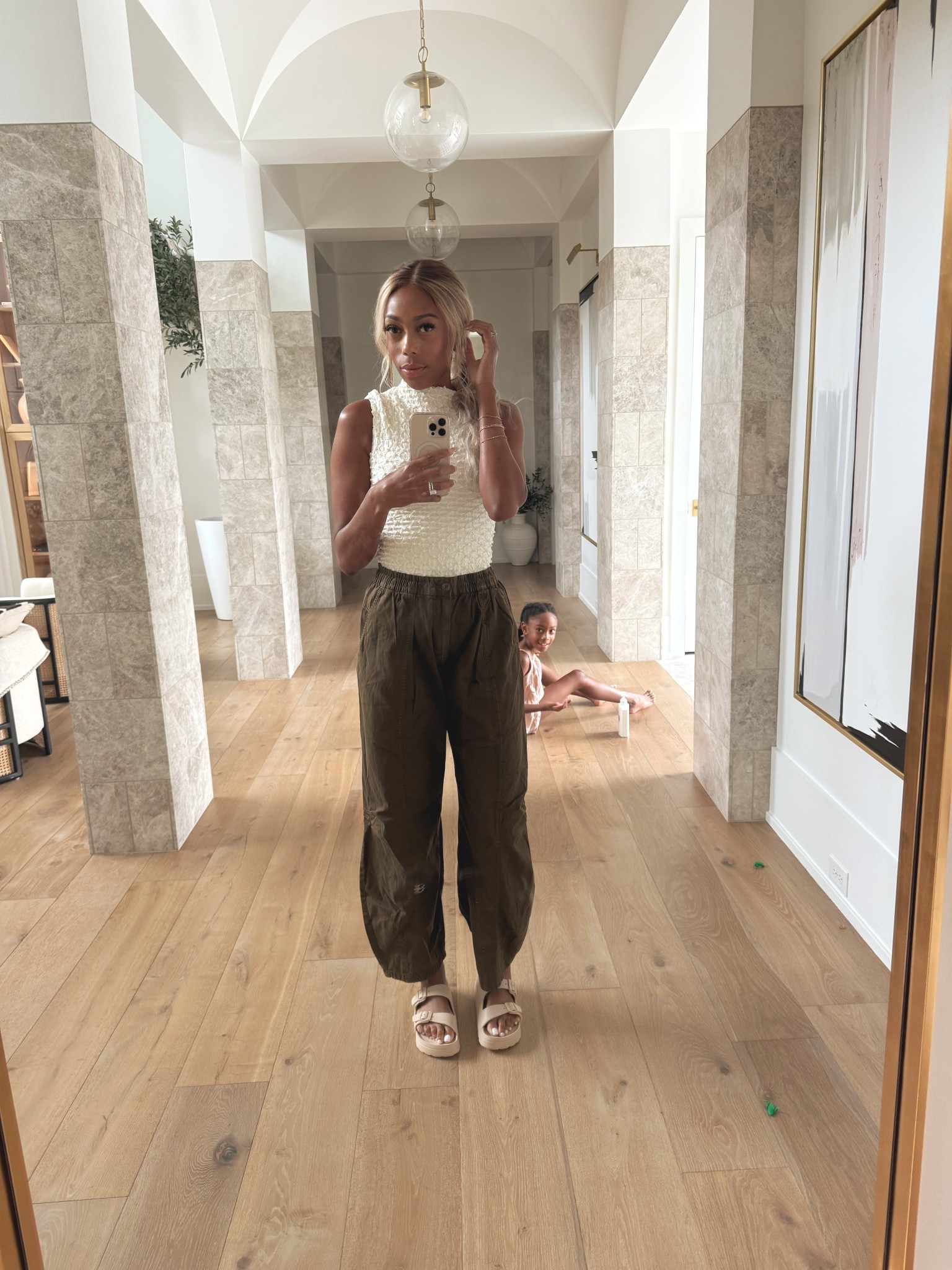 Obsessed with these olive barrel pants 😍 they come in tall and I'm in love! My top is from Chatta Box, but linked a similar one!

#LTKStyleTip