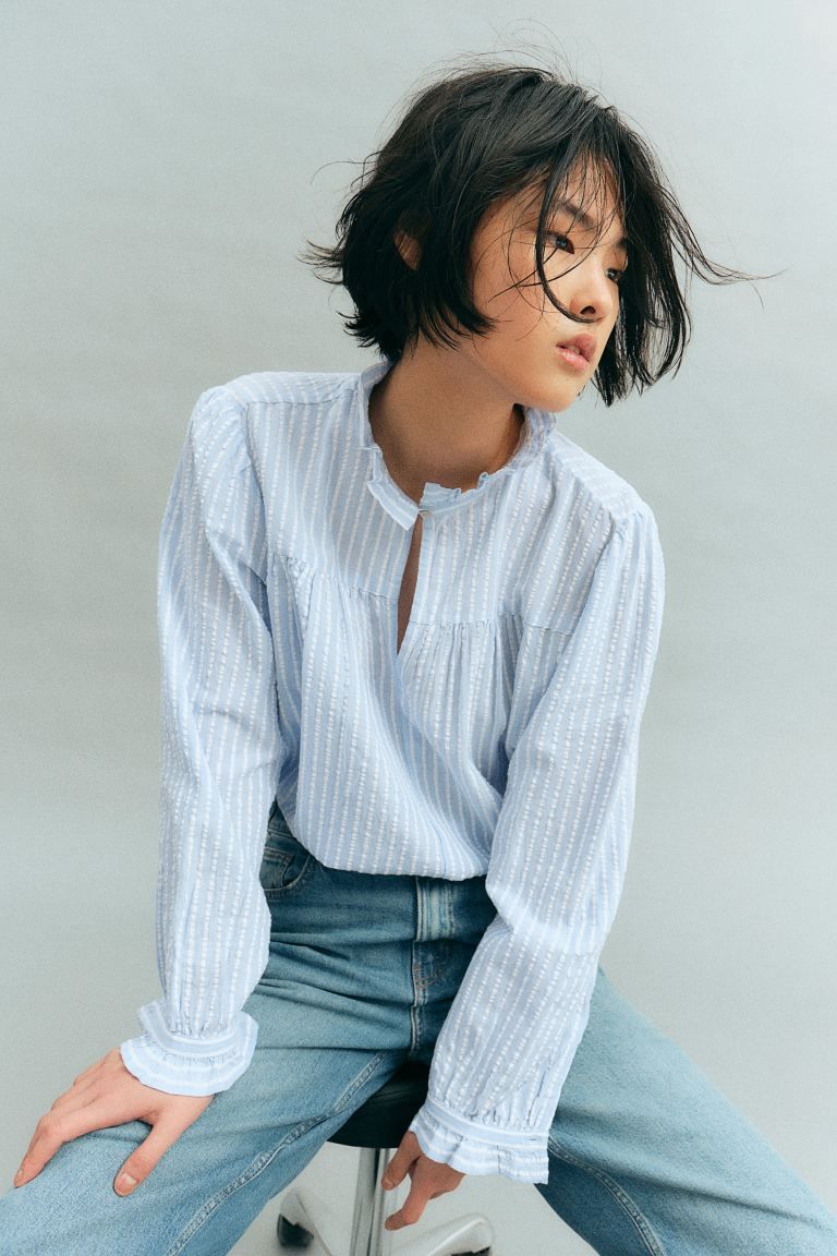 Seersucker Pullover Blouse - Light blue/striped - Ladies | H&M US | H&M (US + CA)