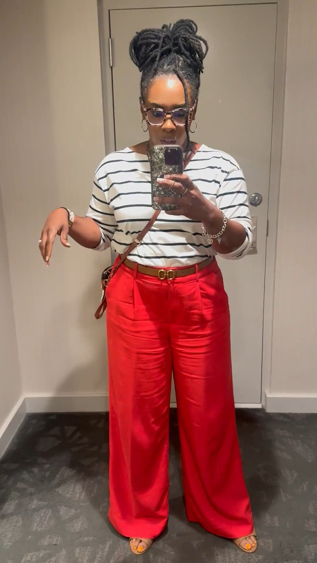 When your work outfit feels like pajamas but looks like a promotion 😌❤️
These red pants are comfy-cute approved, and this striped top is the definition of soft and versatile!
#WorkwearStyle #CasualChic #LTKWorkwear #OOTD #StyleReel #BusinessCasual #ComfyAndCute #OfficeStyle #RedPantsMoment


#LTKWorkwear #LTKStyleTip #LTKFindsUnder100