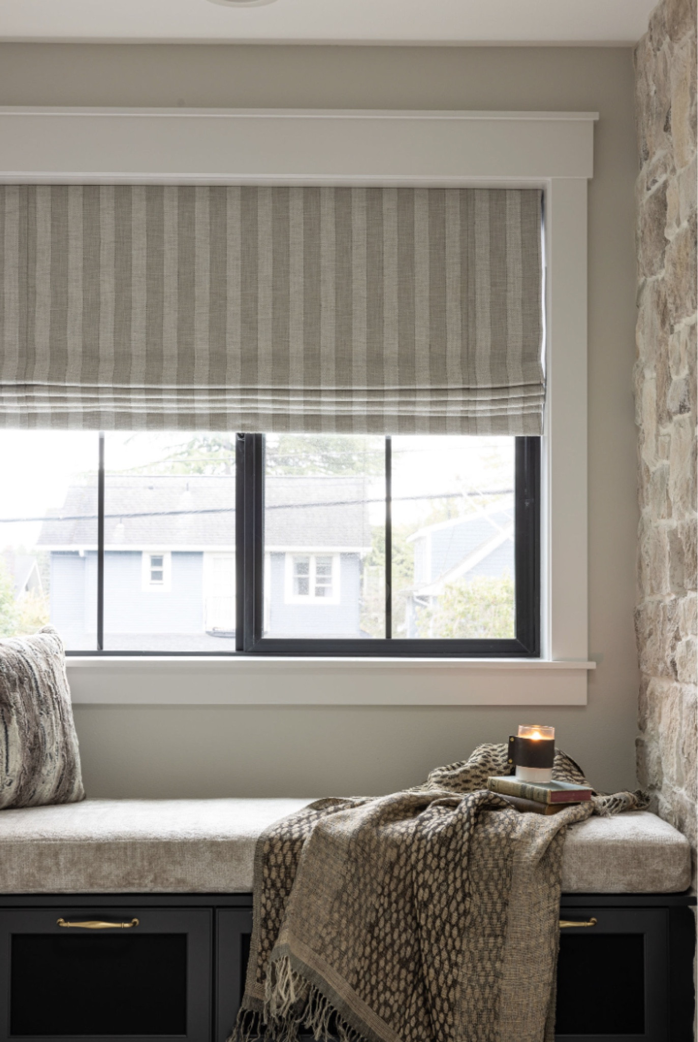 The perfect scene to curl up with a good book 📖 

#LTKHome