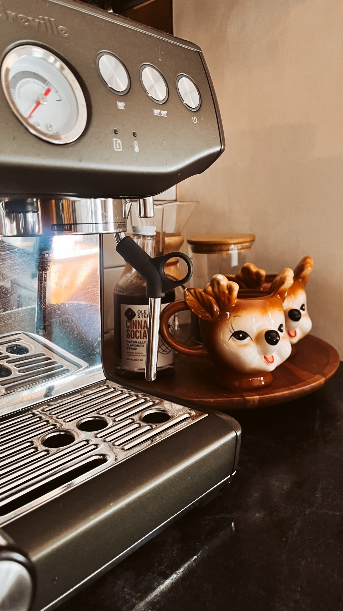 Slowly adding Christmas decor to all the corners. The reindeer mugs are my favorite for the holidays!

And always, the espresso machine of my dreams 😍

#LTKSeasonal #LTKHome #LTKHoliday