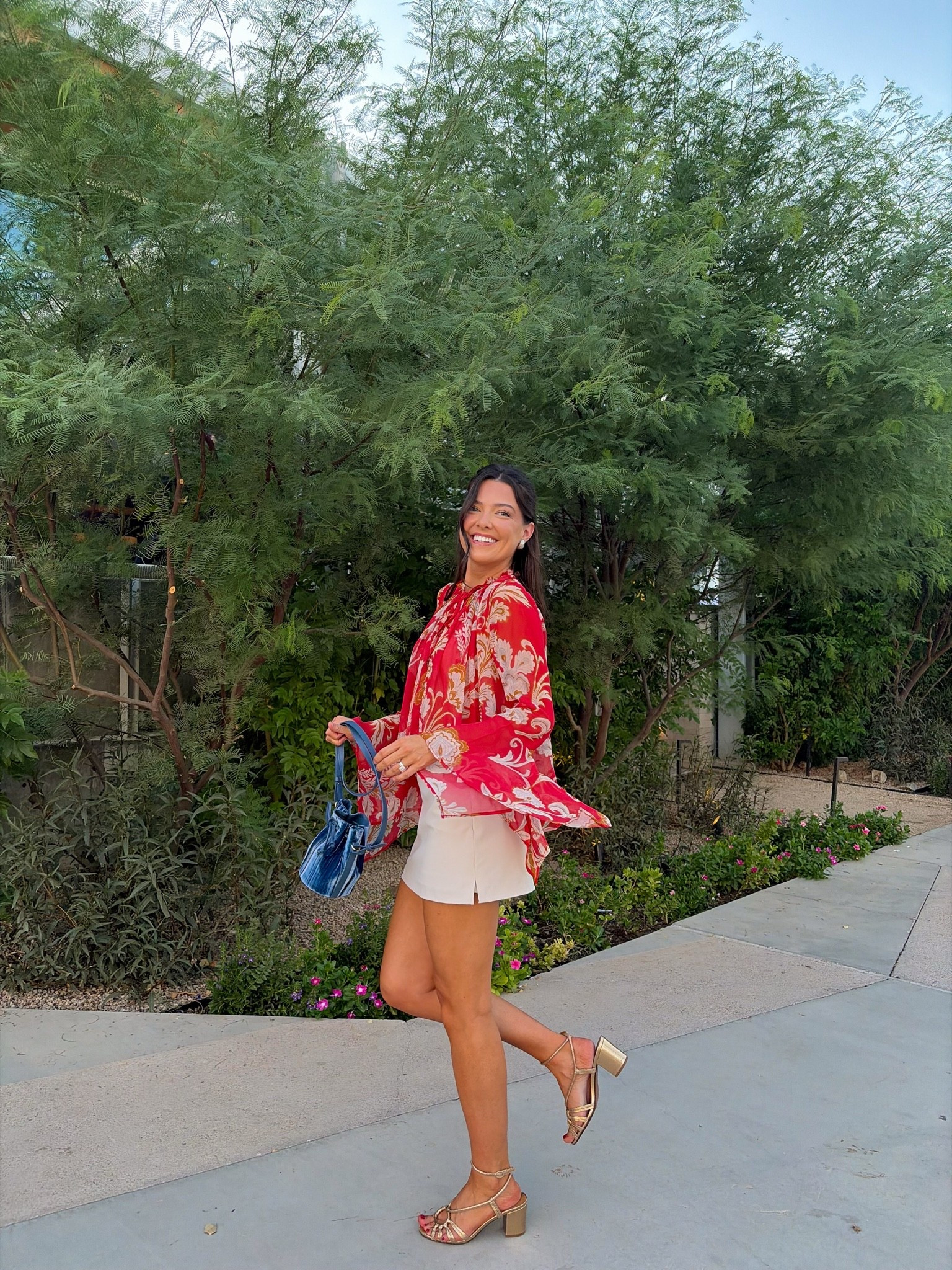 Date night outfit for late summer! I am 5’7” wearing size XS in the top (linking some other similar styles too) and size small/2 in the skort! Shoes are the best, so comfortable!