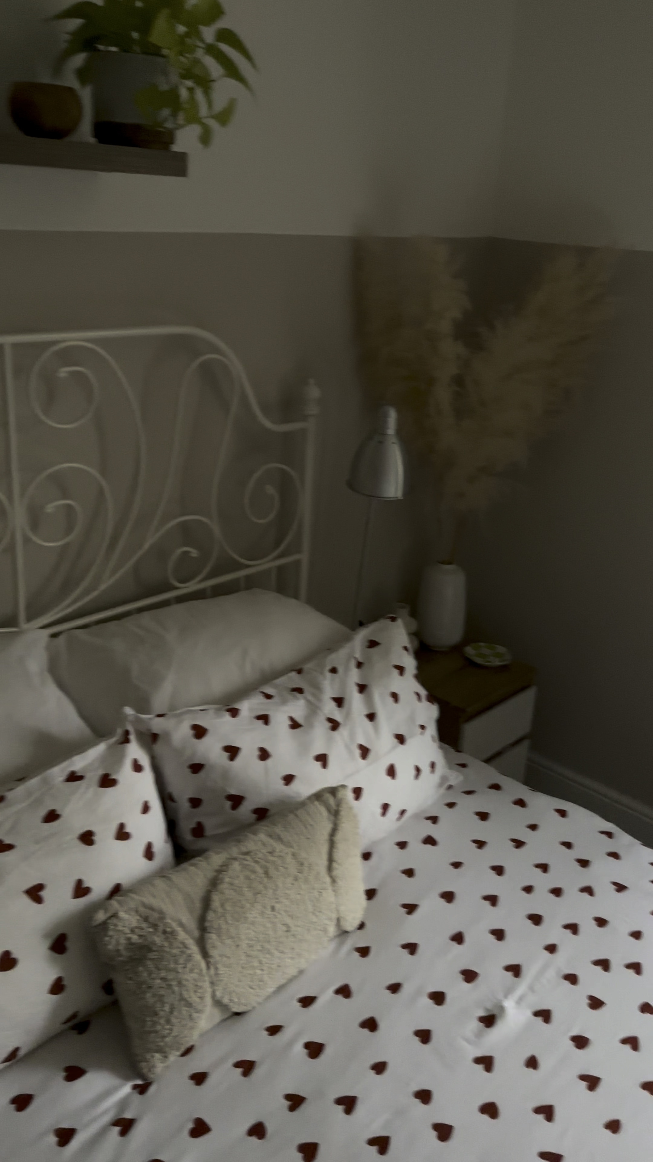 Just because I wanted these heart sheets tonight ♥️

#reset #morningmotivation  #satisfying #apartmentdecor #cleantok #valentinesday #cleanwithme #cleaningmotivation

#LTKVideo #LTKhome