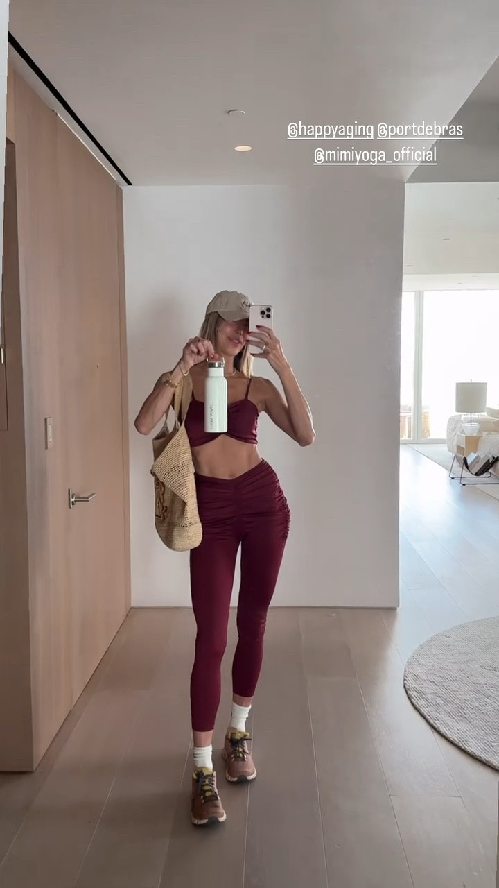 Heading to mimi yoga 🤍

#LTKStyleTip #LTKSeasonal #LTKActive