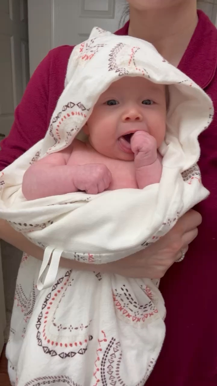 The BEST baby towels!! So big, cozy, hooded, and can become hands free by wrapping your little one in them!  


#LTKBump #LTKBaby #LTKKids