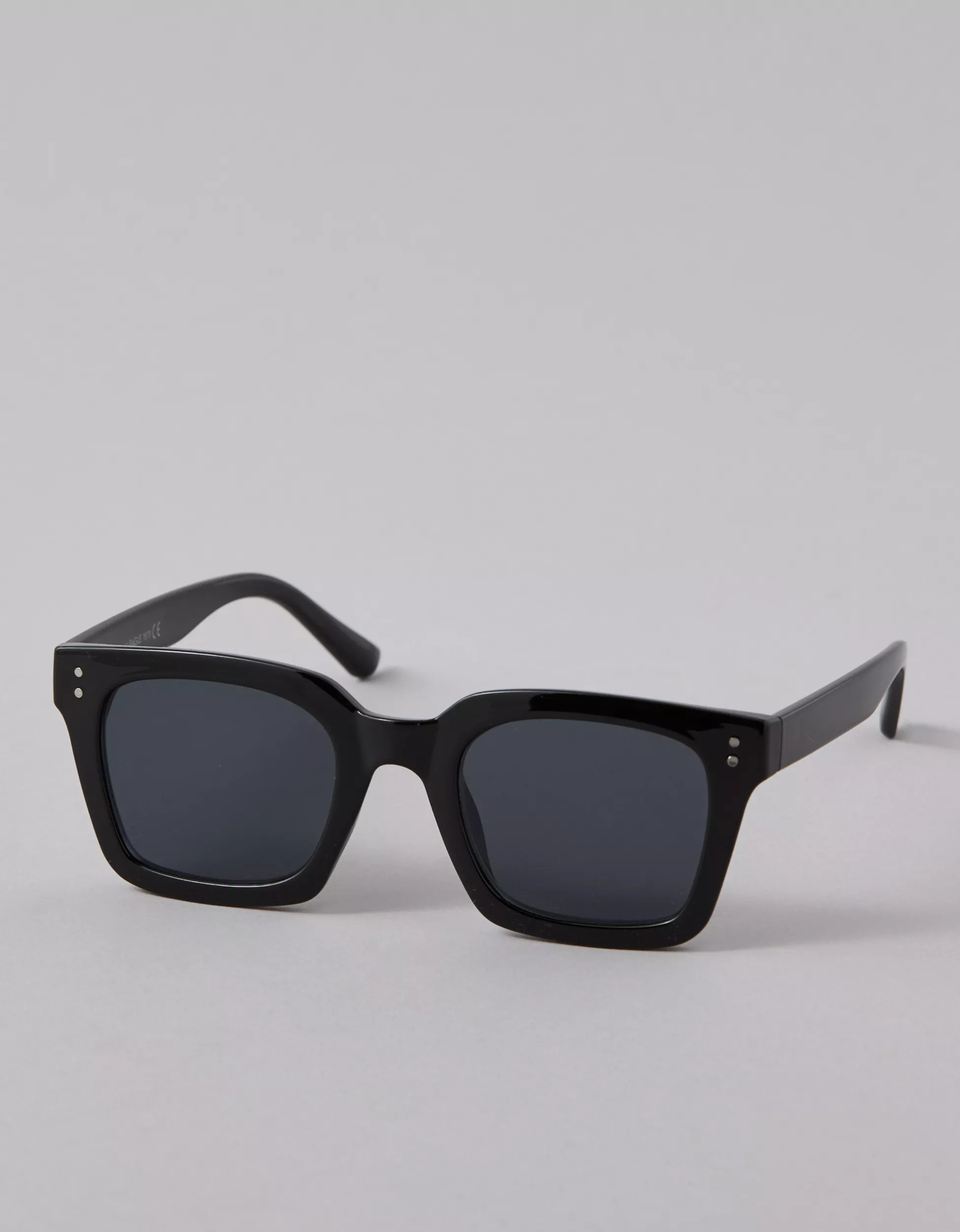 AEO Square Thick Frame Sunglasses | American Eagle Outfitters (US & CA)