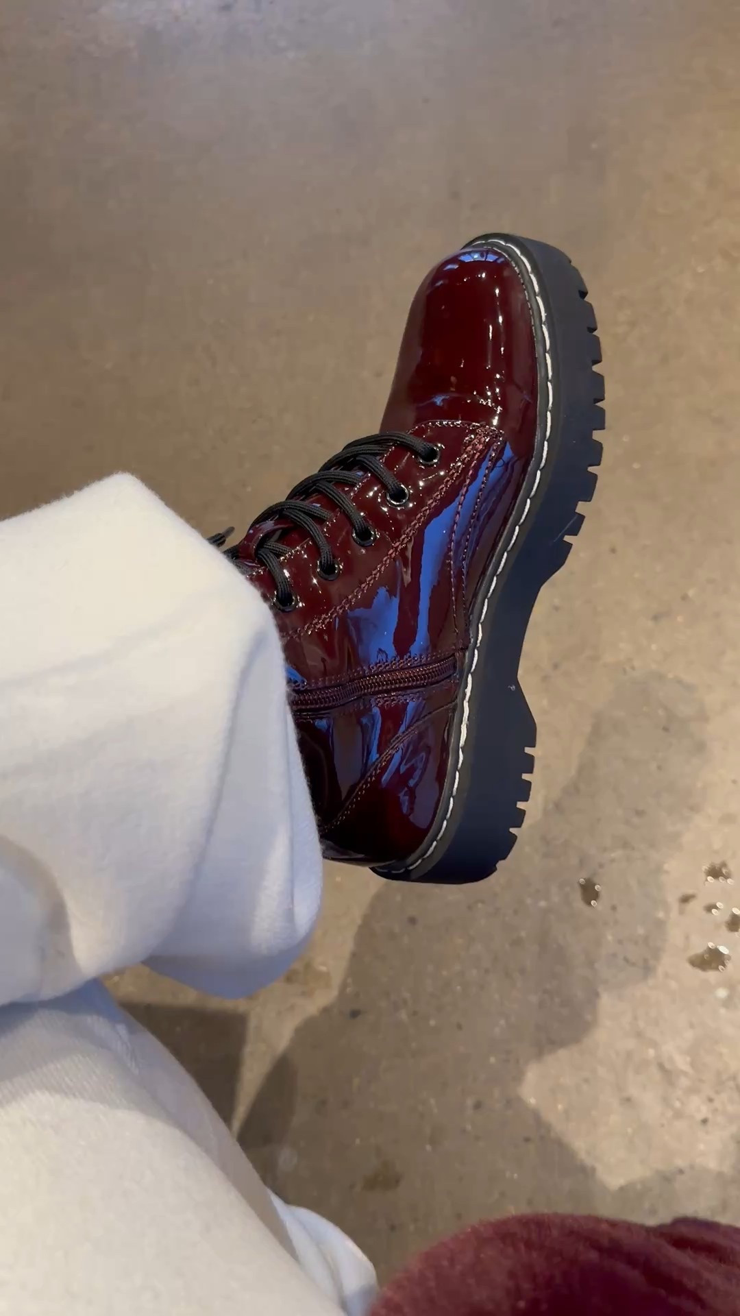 Burgundy ankle boots

#LTKSeasonal #LTKmorningroutine #LTKSaleAlert