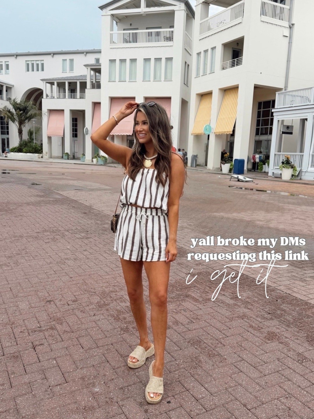 This romper is too good you will be wearing it on repeat!

#LTKSeasonal #LTKootd #LTKmomlife