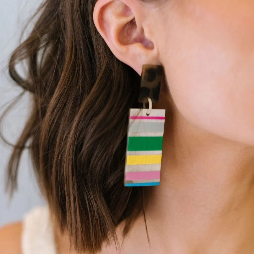 Tortoise Top Rainbow Earrings | Sunshine Tienda