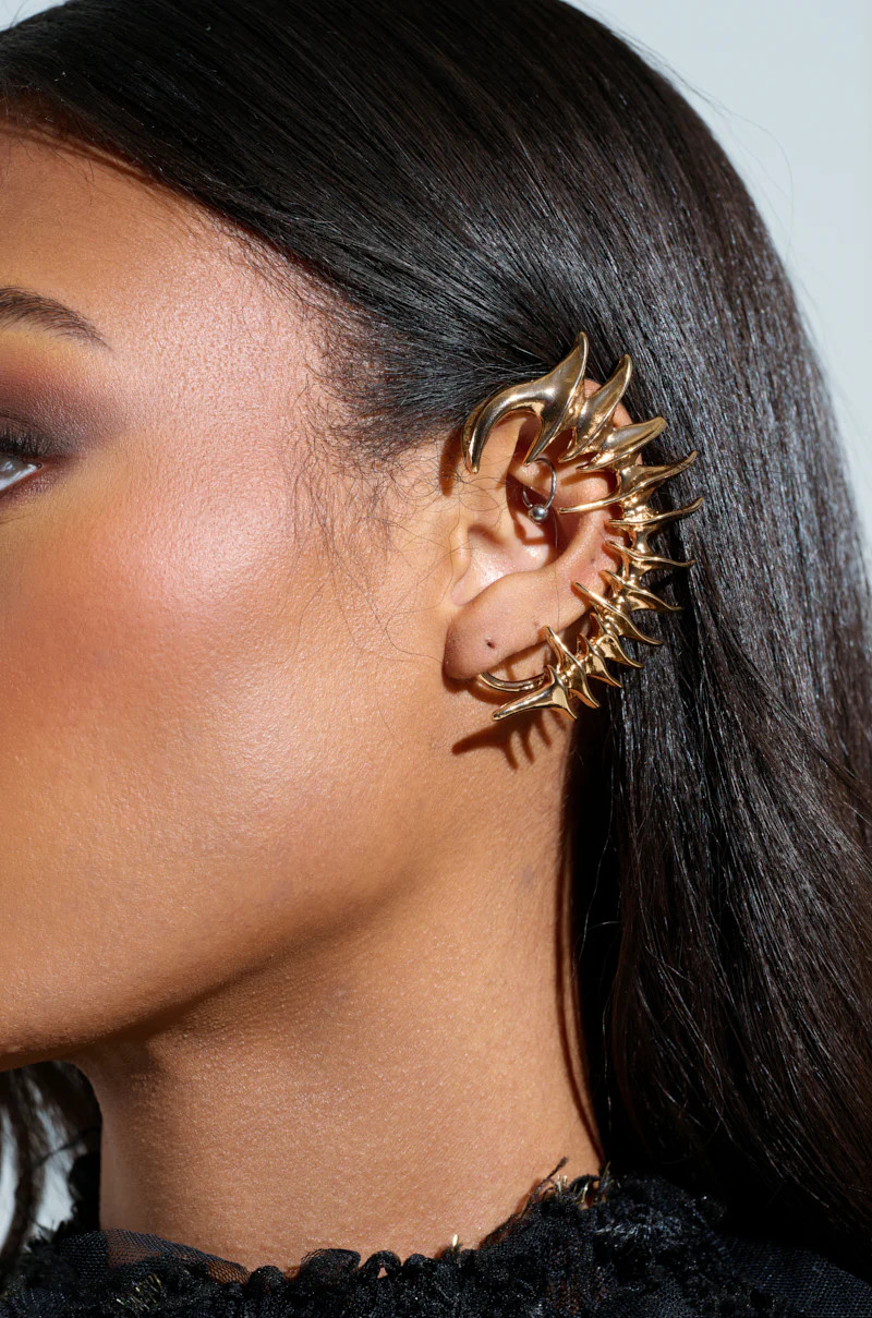 I BOUNCE BACK EAR CUFF | AKIRA