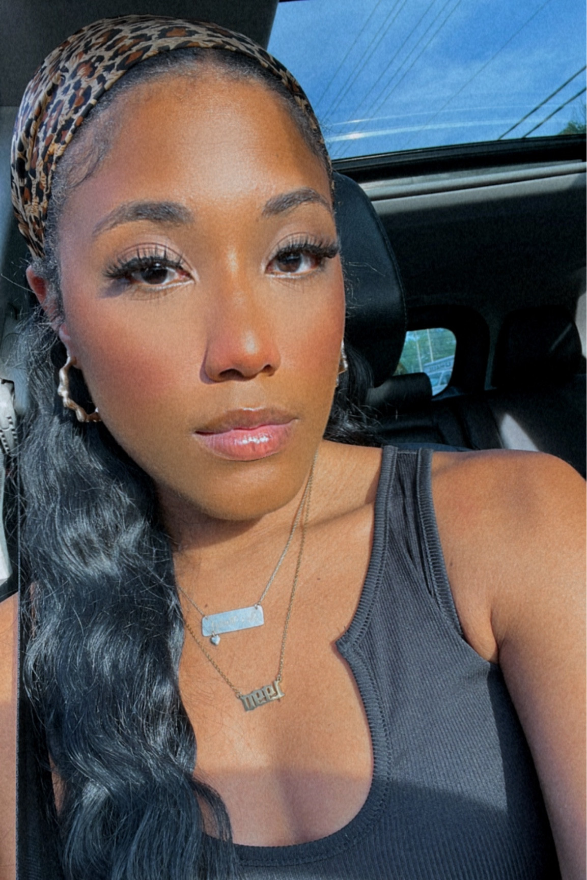 The earring and the individual lashes are it! The lashes are so easy to put on and take off and they look so natural. Love these. 👁️🩷 And the earrings add the perfect gold touch to any look  

#LTKStyleTip #LTKxelfCosmetics #LTKBeauty