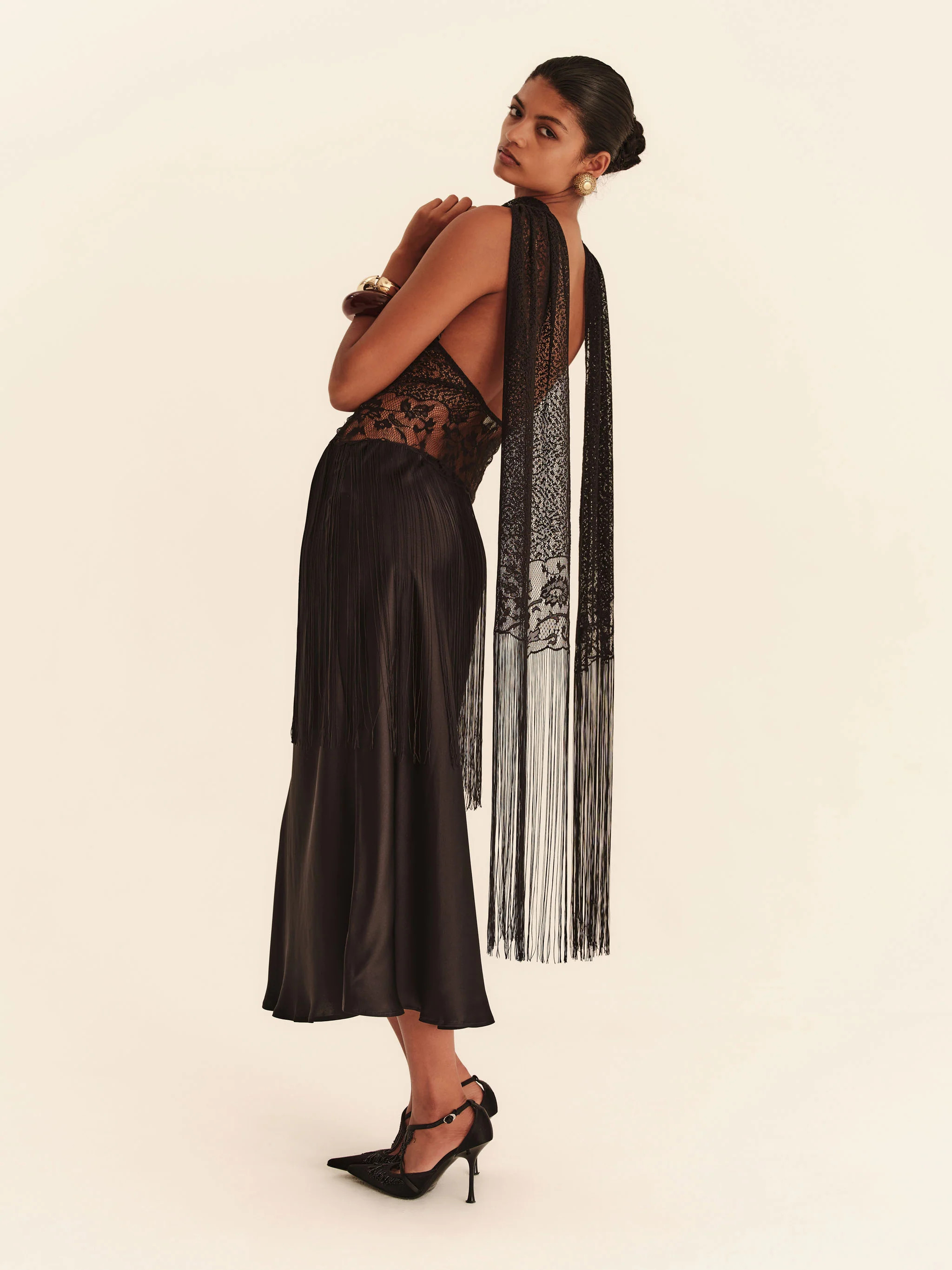Elara Fringe Halter - Jet Black | Leny Clo (Global)