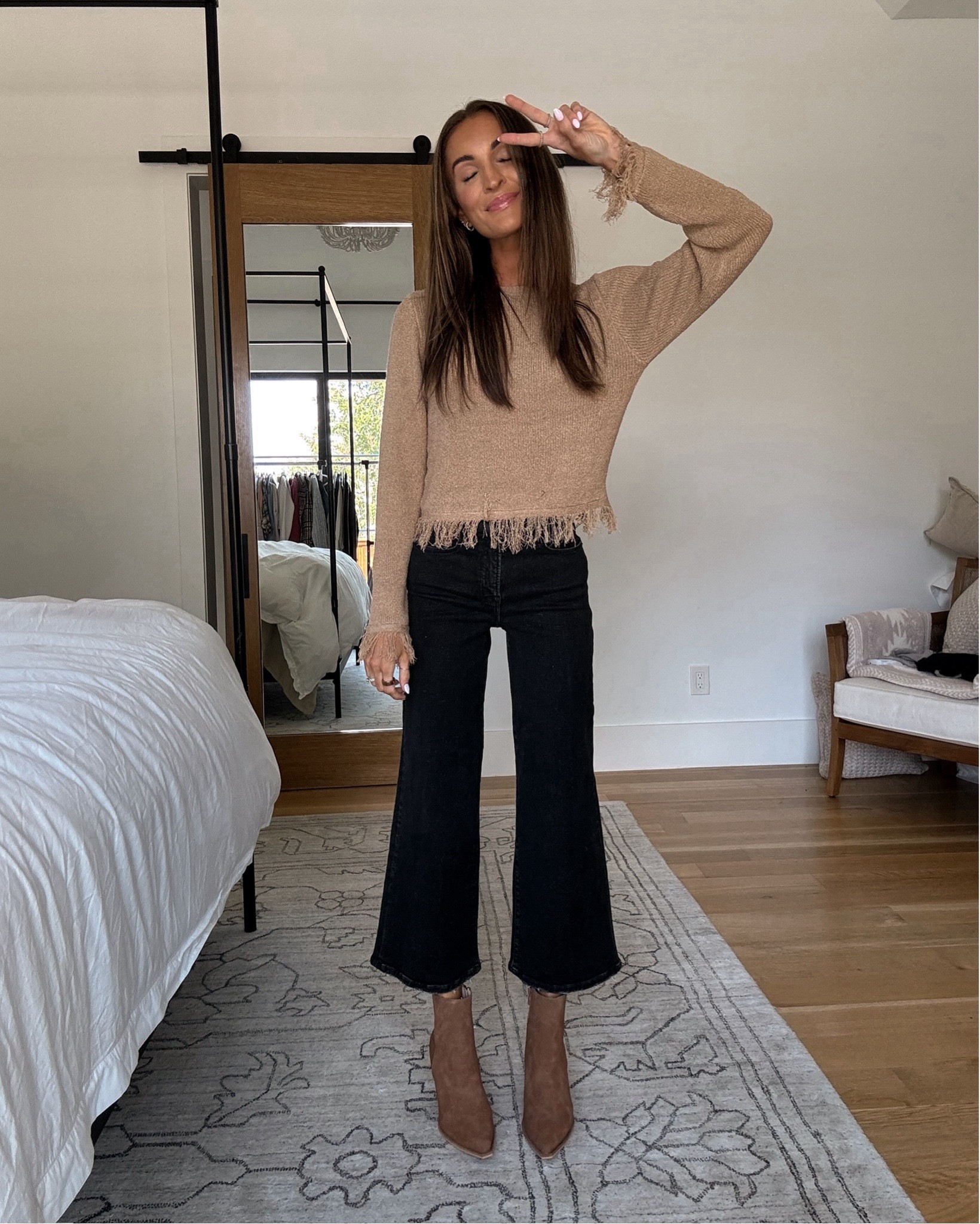 30% off sale going on now at @vicidolls! 🙌🏻this camel sweater with fringe detailing is so cute for fall! 🤎

#LTKxVICI #LTKSaleAlert