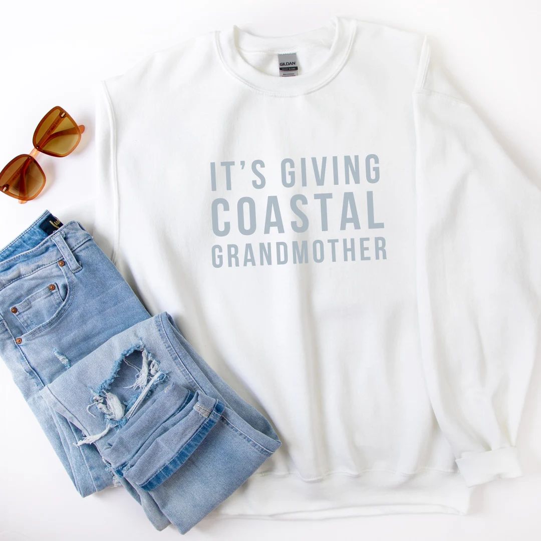 Coastal Grandma Sweatshirt, It's Giving Coastal Grandmother Aesthetic T-shirt, Old Money Tee, Nan... | Etsy (US)