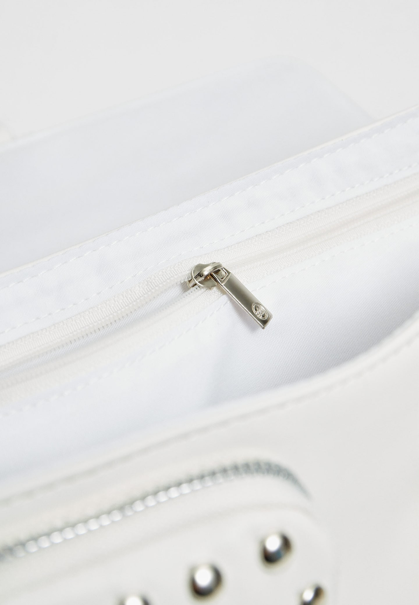 Shoulder bag with buckle | Stradivarius (UK)