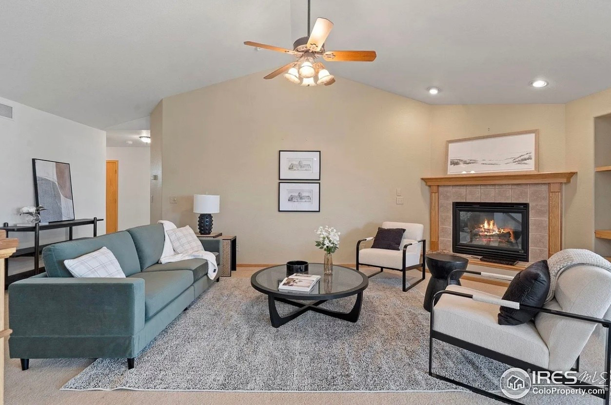 Shop this living room.

#LTKHome #LTKFindsUnder100 #LTKSaleAlert